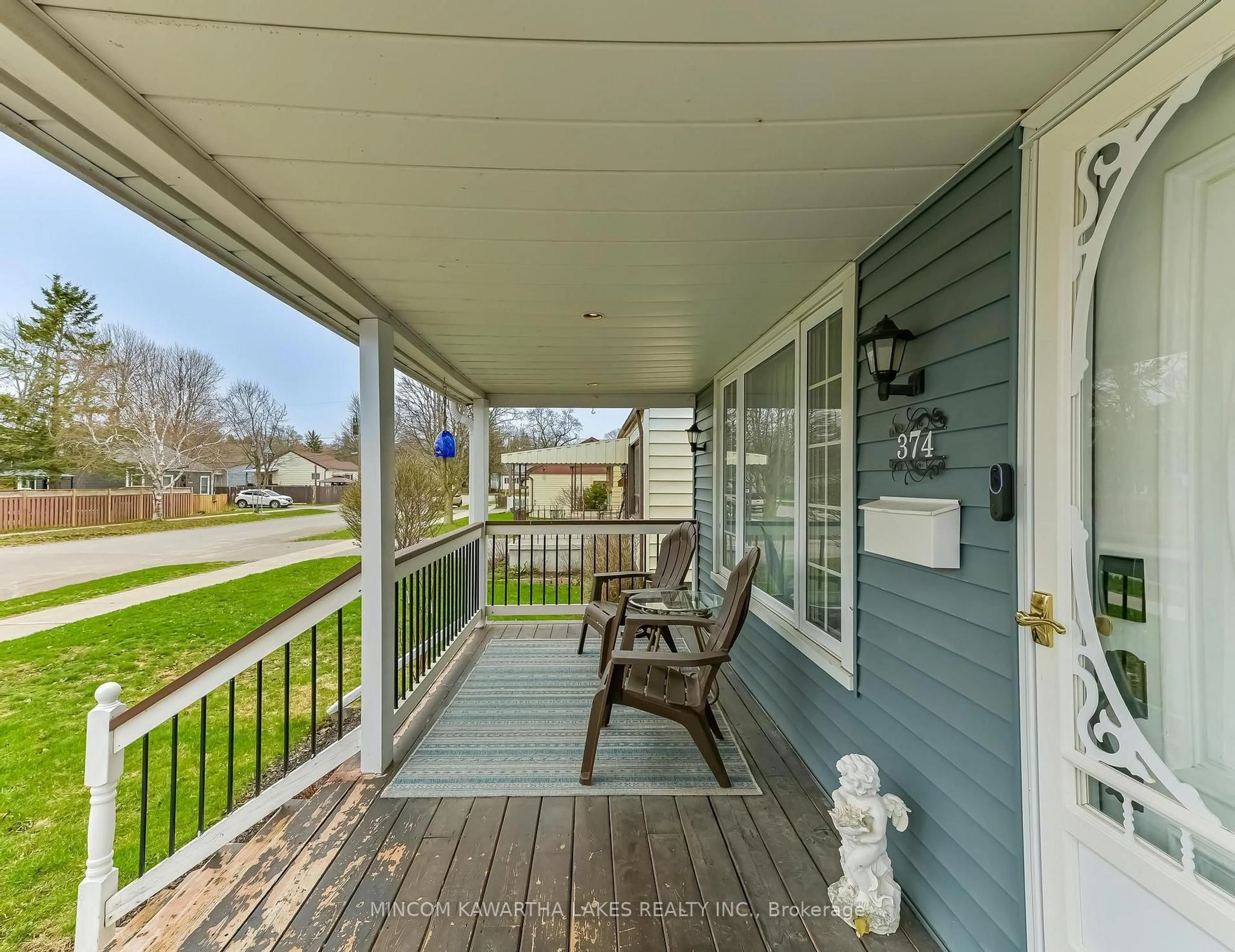 Home with vinyl exterior material, water/lake/river/ocean view for 374 Grady Ave, Peterborough Ontario K9J 5S4