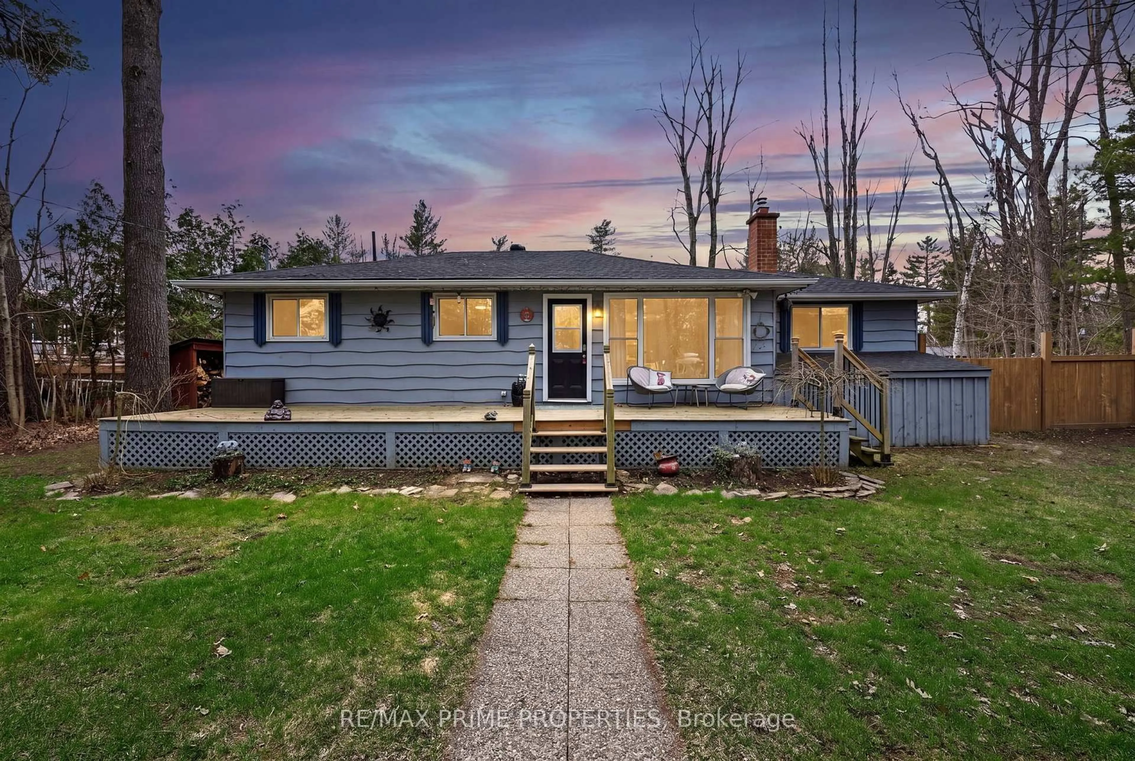 Home with vinyl exterior material, street for 118 Stanley Rd, Kawartha Lakes Ontario K0M 2T0