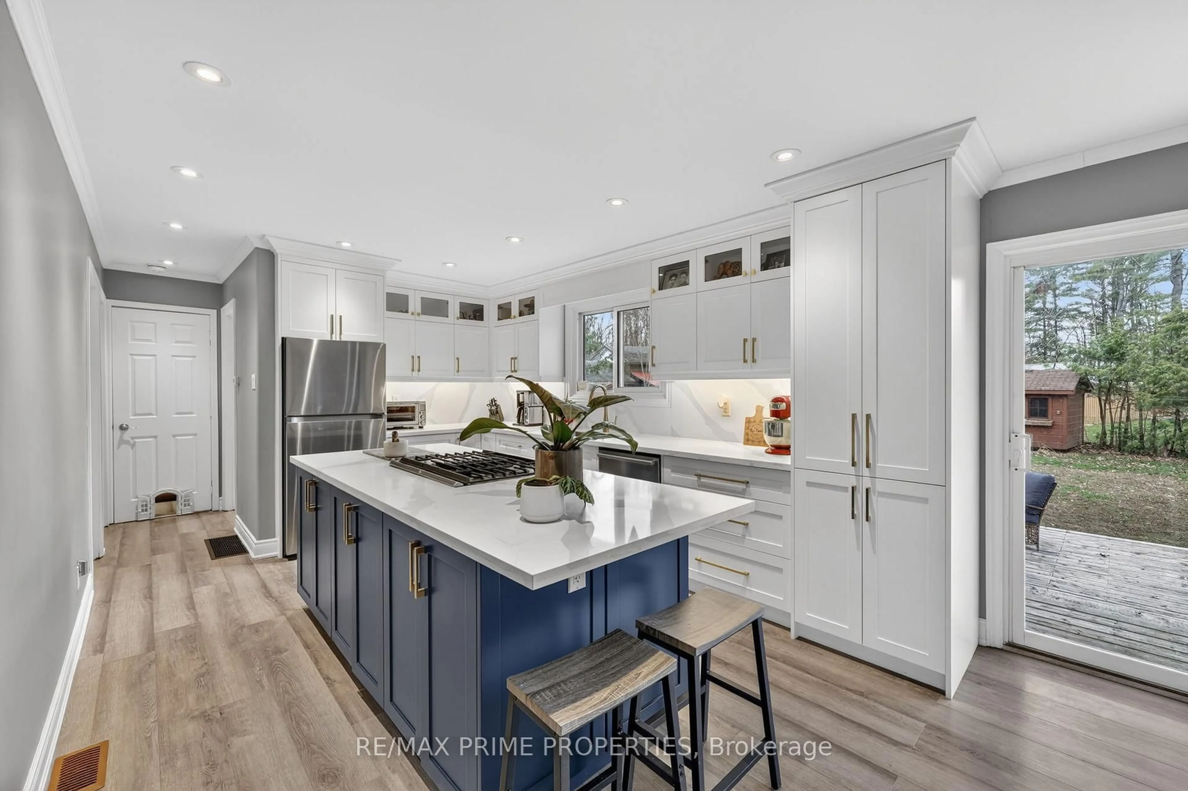 Open concept kitchen, unknown for 118 Stanley Rd, Kawartha Lakes Ontario K0M 2T0