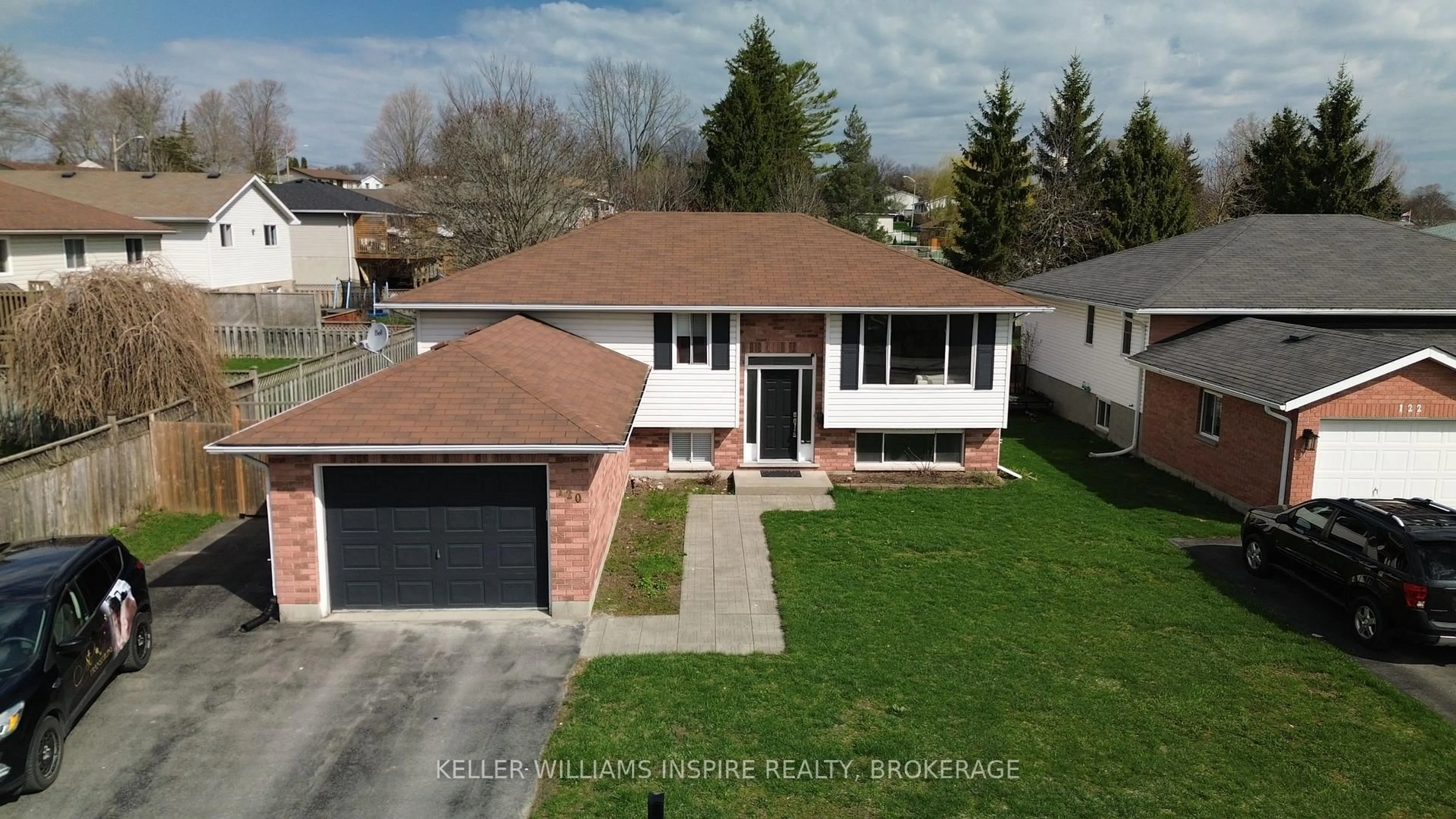 A pic from outside/outdoor area/front of a property/back of a property/a pic from drone, street for 120 North Murray St, Quinte West Ontario K8V 6R2