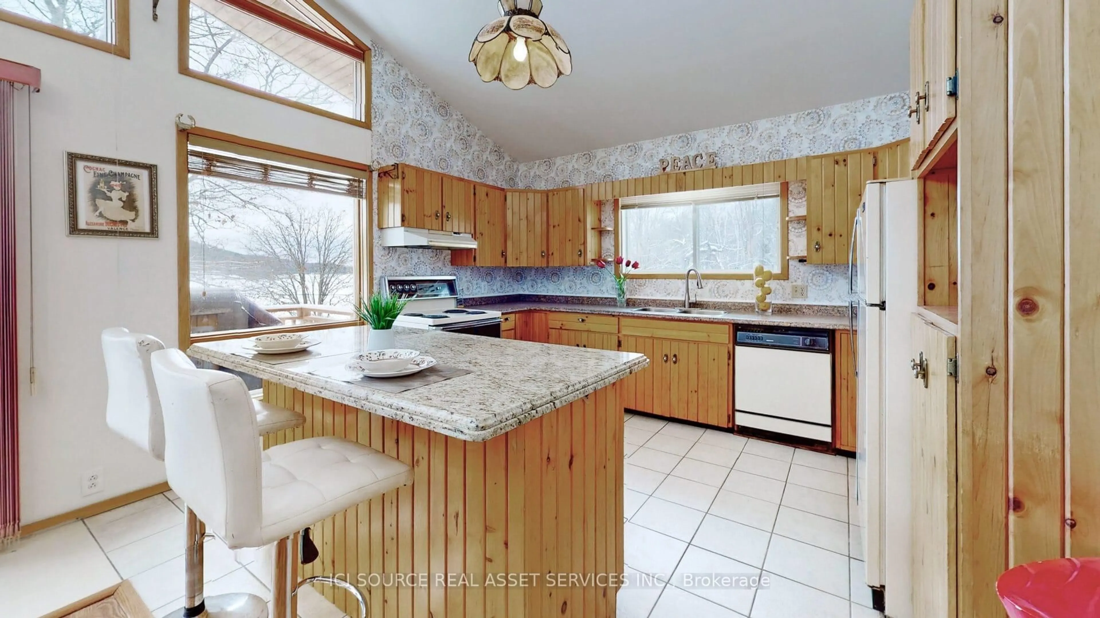 Open concept kitchen, ceramic/tile floor for 933 Ferguson Rd, Armour Ontario P0A 1L0