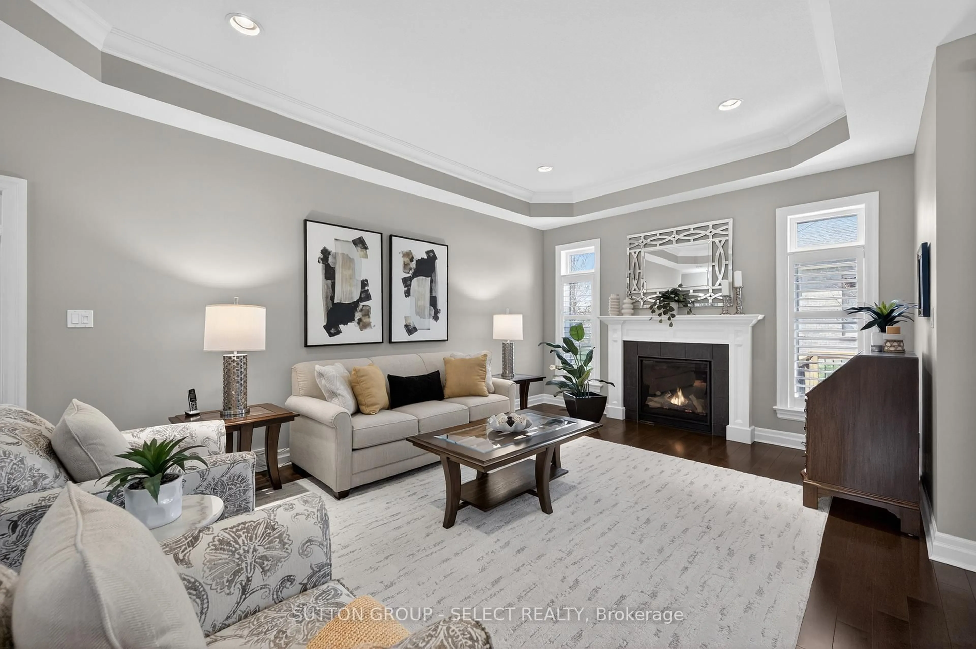 Living room with furniture, unknown for 725 Eagletrace Dr #30, London North Ontario N6G 0J7