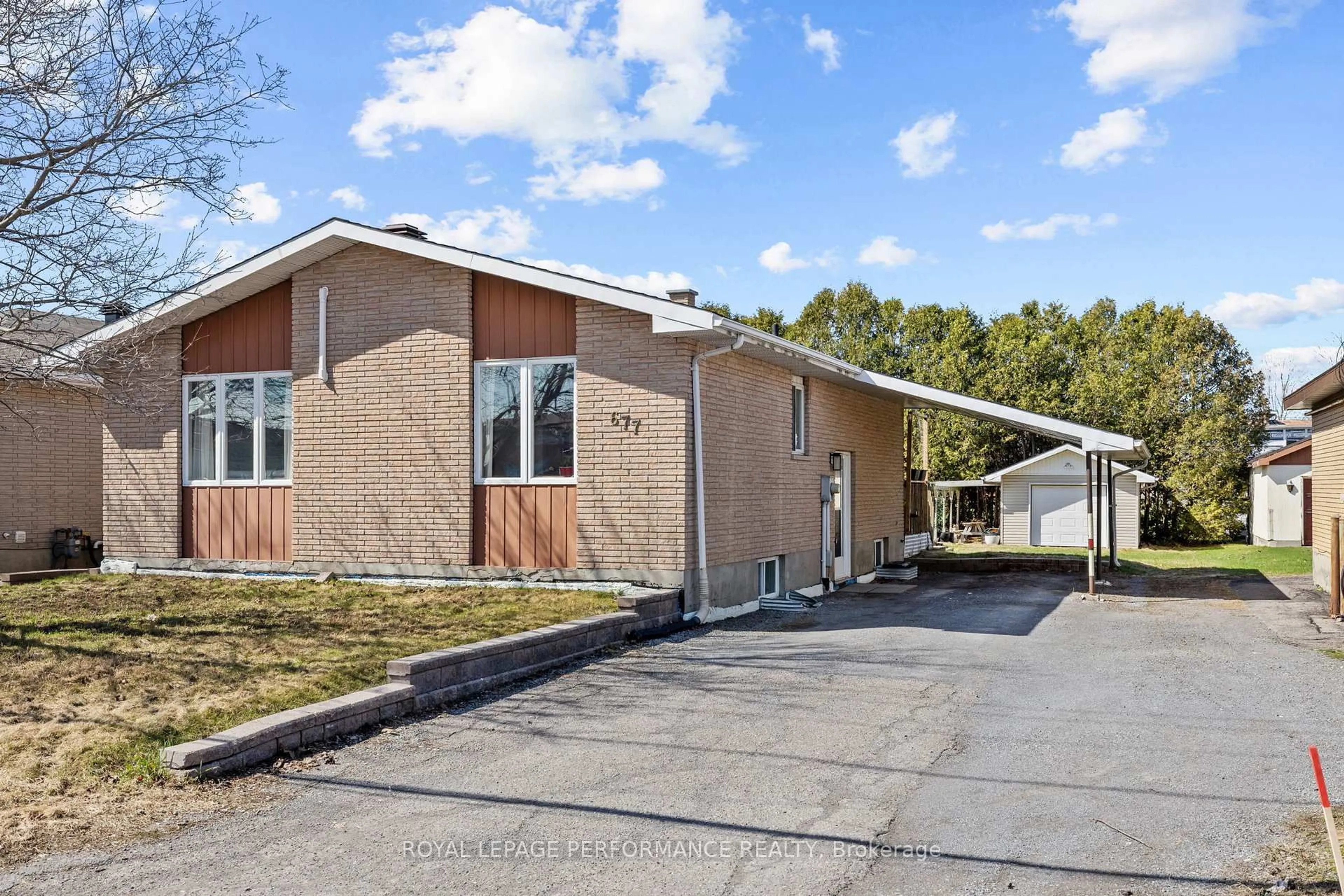 Home with vinyl exterior material, street for 677 Principale St, Casselman Ontario K0A 1M0