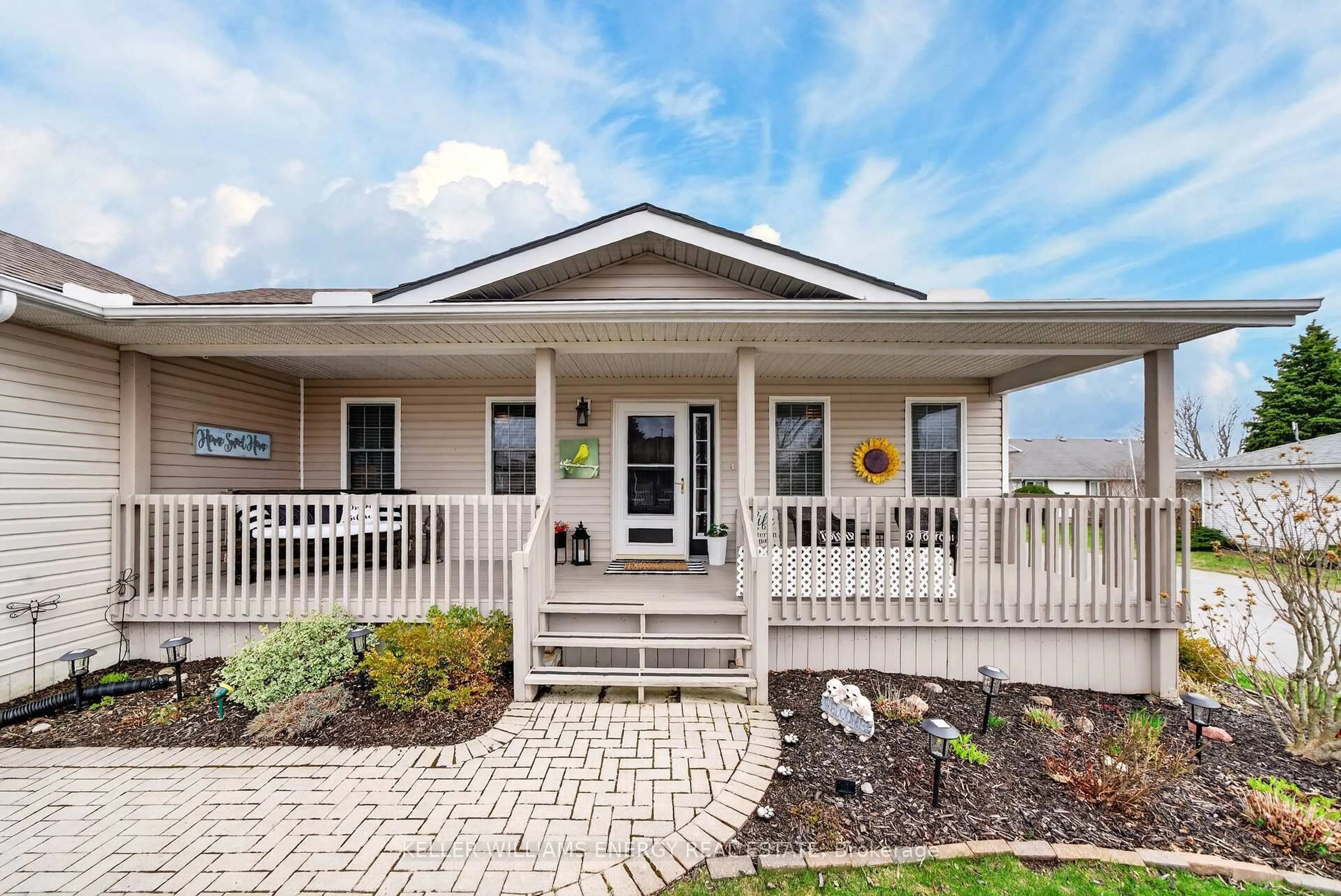 Home with vinyl exterior material, street for 35 CRETNEY Dr, Prince Edward County Ontario K0K 3L0