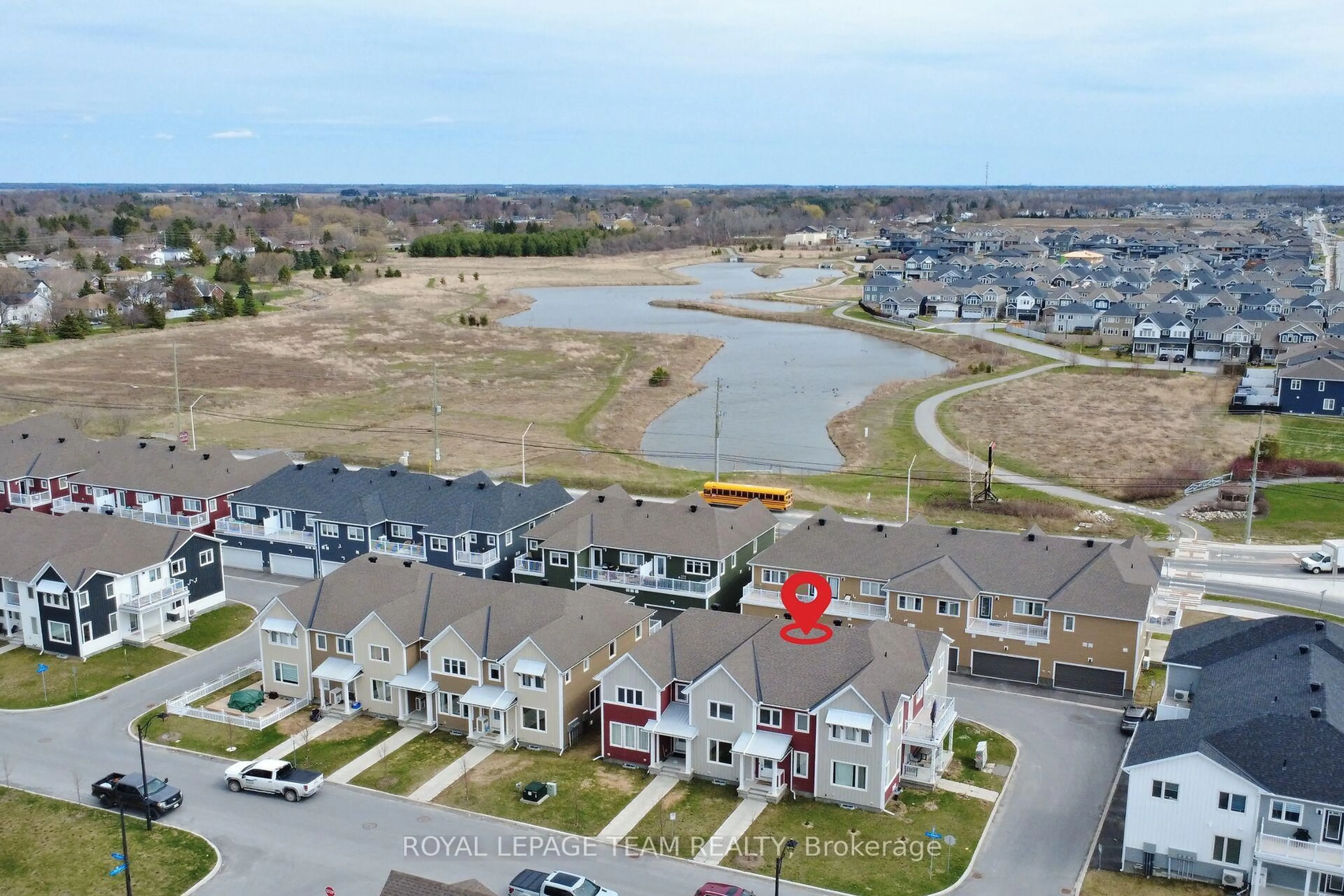 A pic from outside/outdoor area/front of a property/back of a property/a pic from drone, water/lake/river/ocean view for 802 Bascule Pl, Richmond Ontario K0A 2Z0
