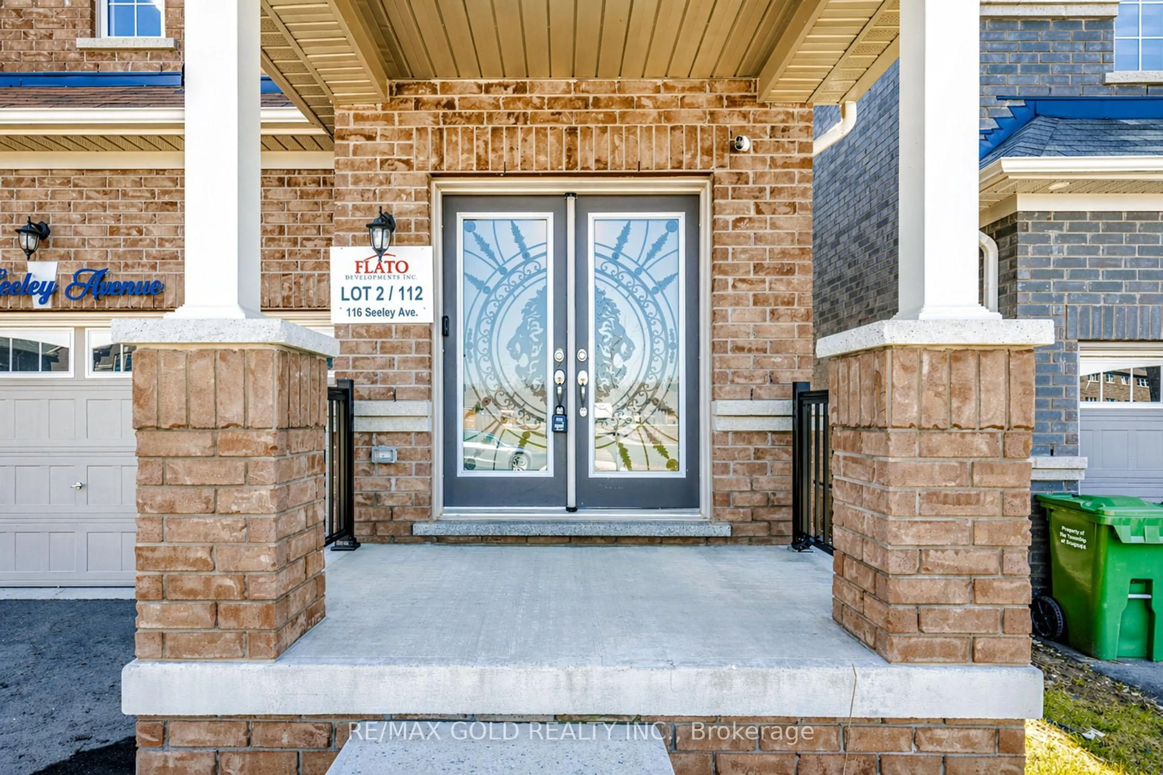 Indoor entryway for 116 Seeley Ave, Southgate Ontario N0C 1B0