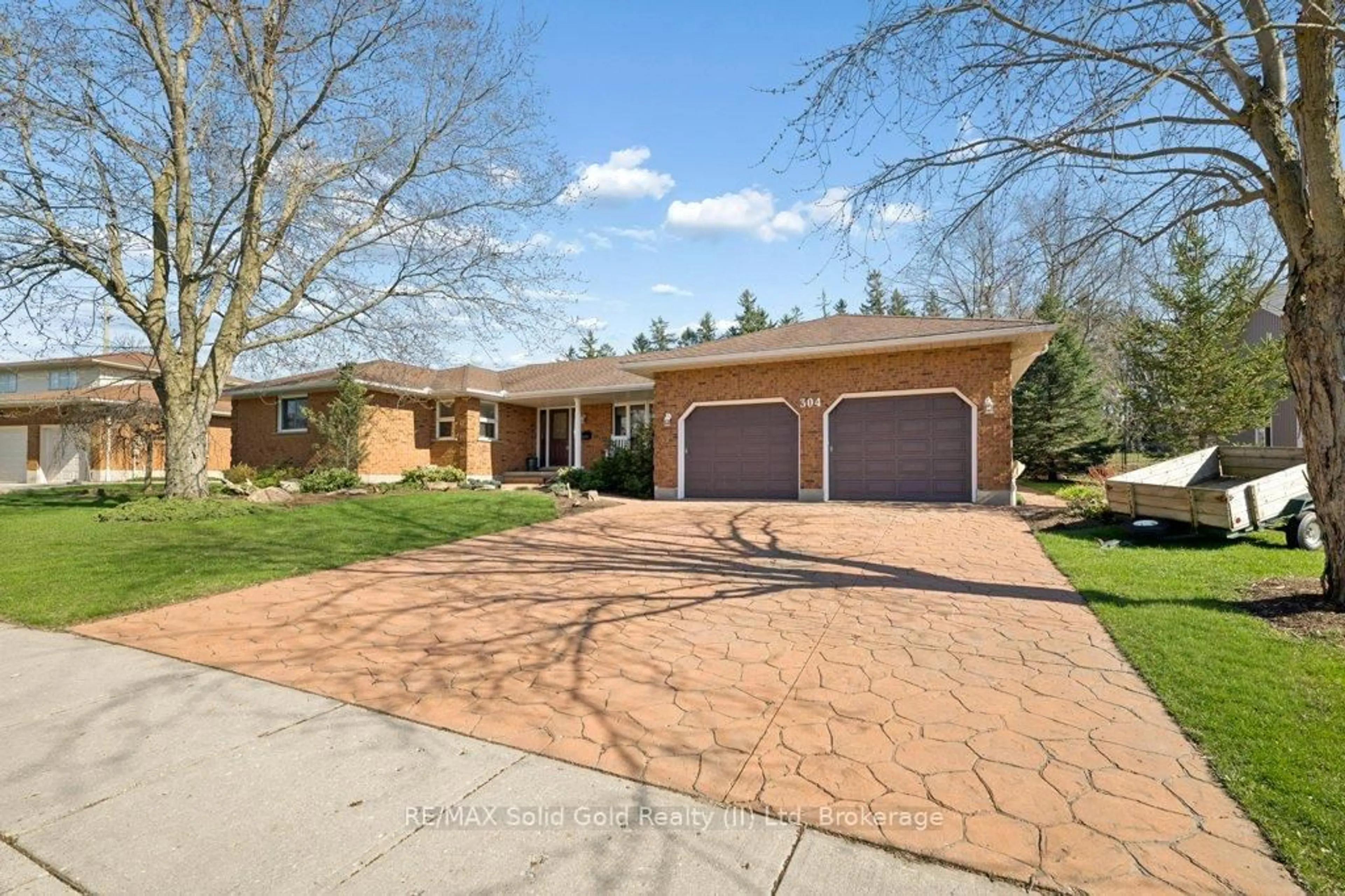 Home with brick exterior material, street for 304 St Ann Ave, Wilmot Ontario N0B 2L0