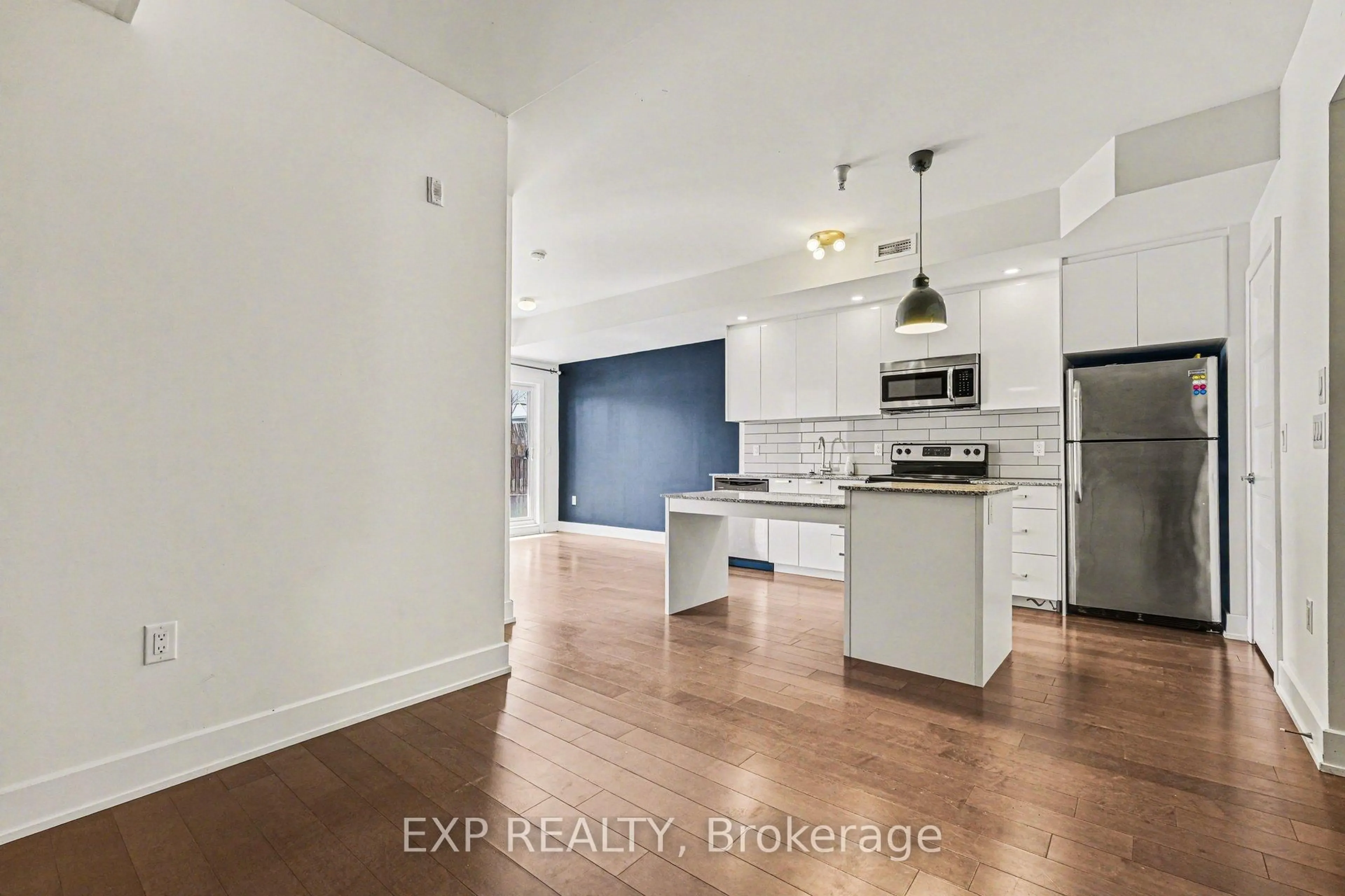 Open concept kitchen, unknown for 2785 Baseline Rd #110, Ottawa Ontario K2H 0B7