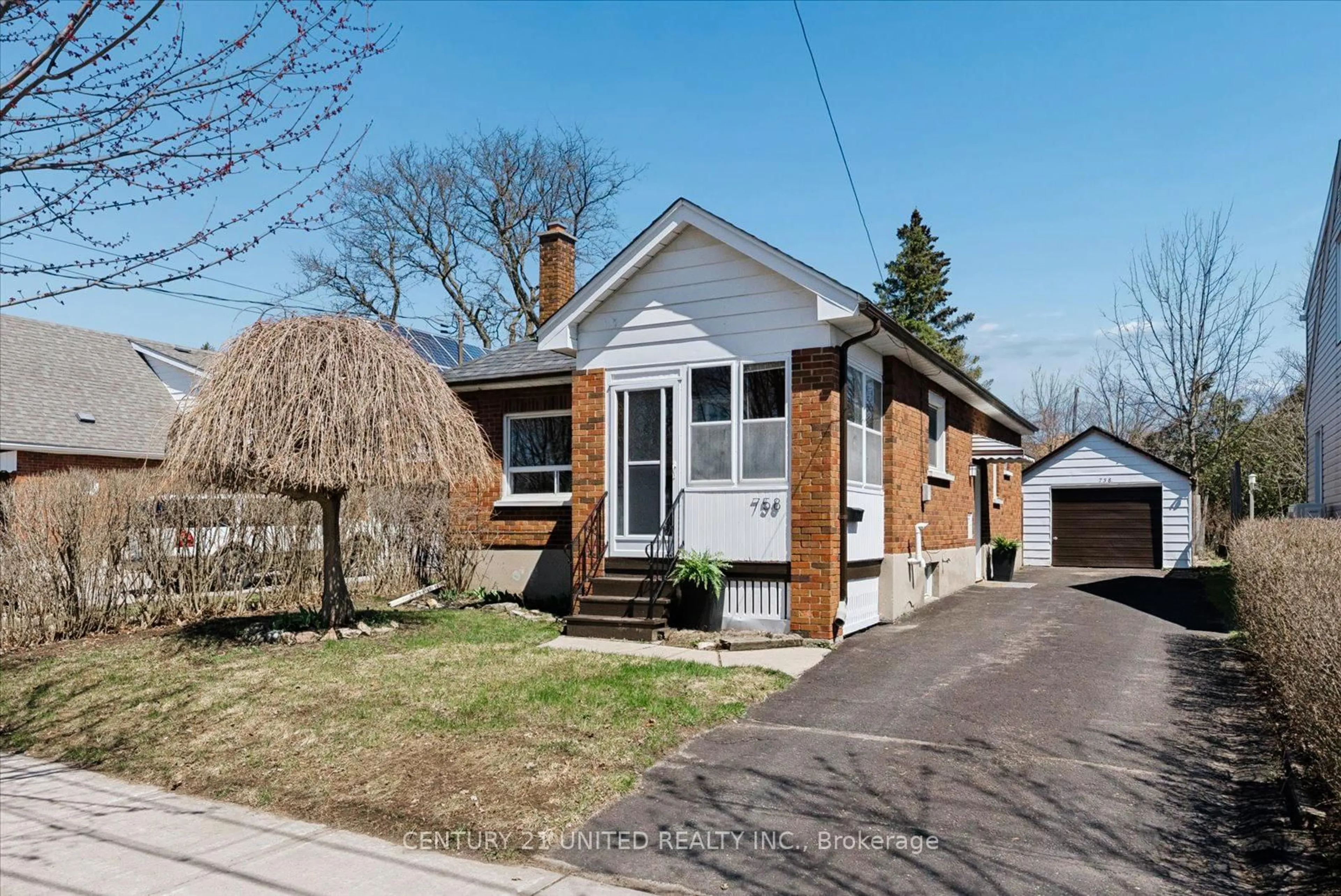 Home with brick exterior material, street for 758 Bethune St, Peterborough Ontario K9H 4A6