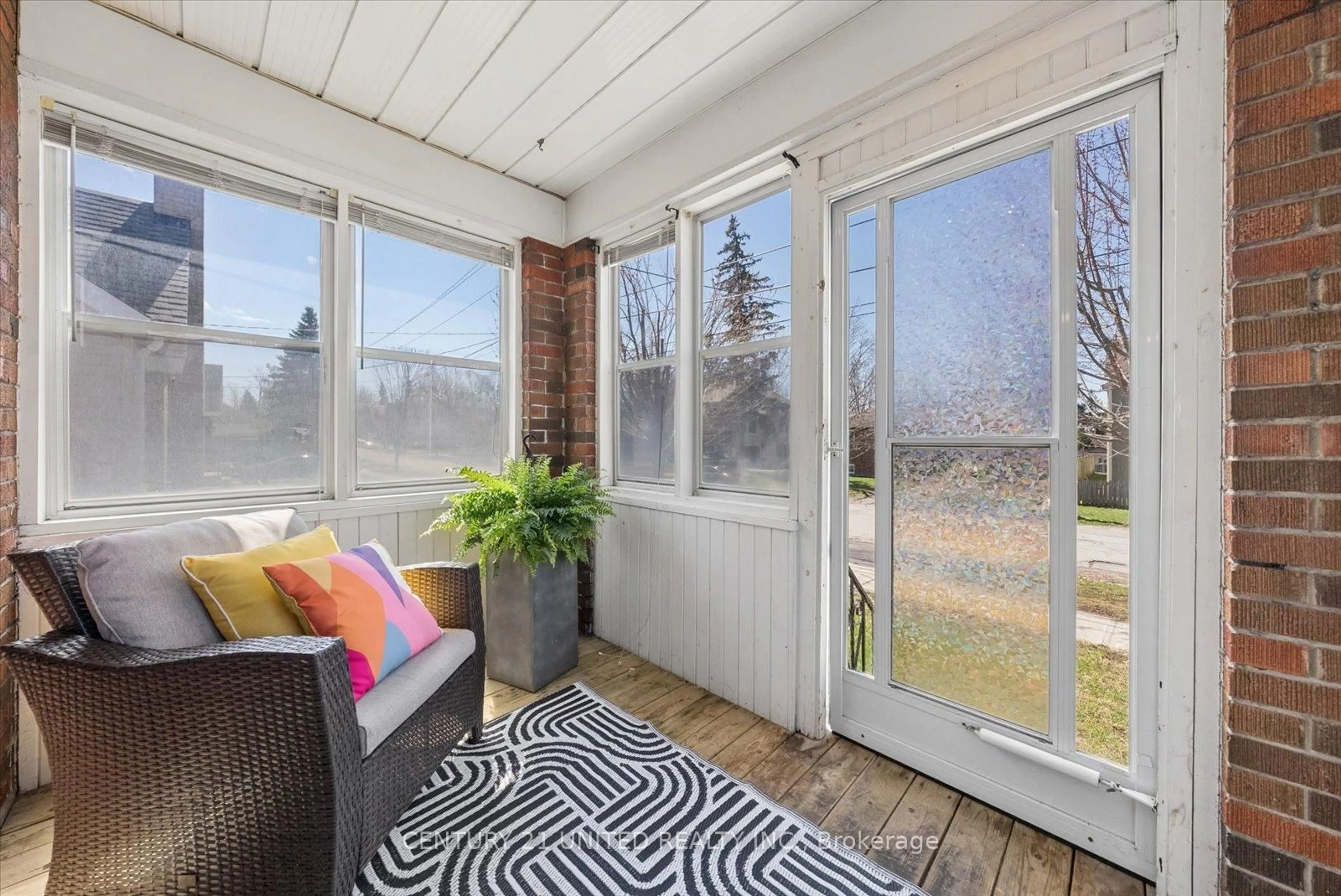 Patio, unknown for 758 Bethune St, Peterborough Ontario K9H 4A6