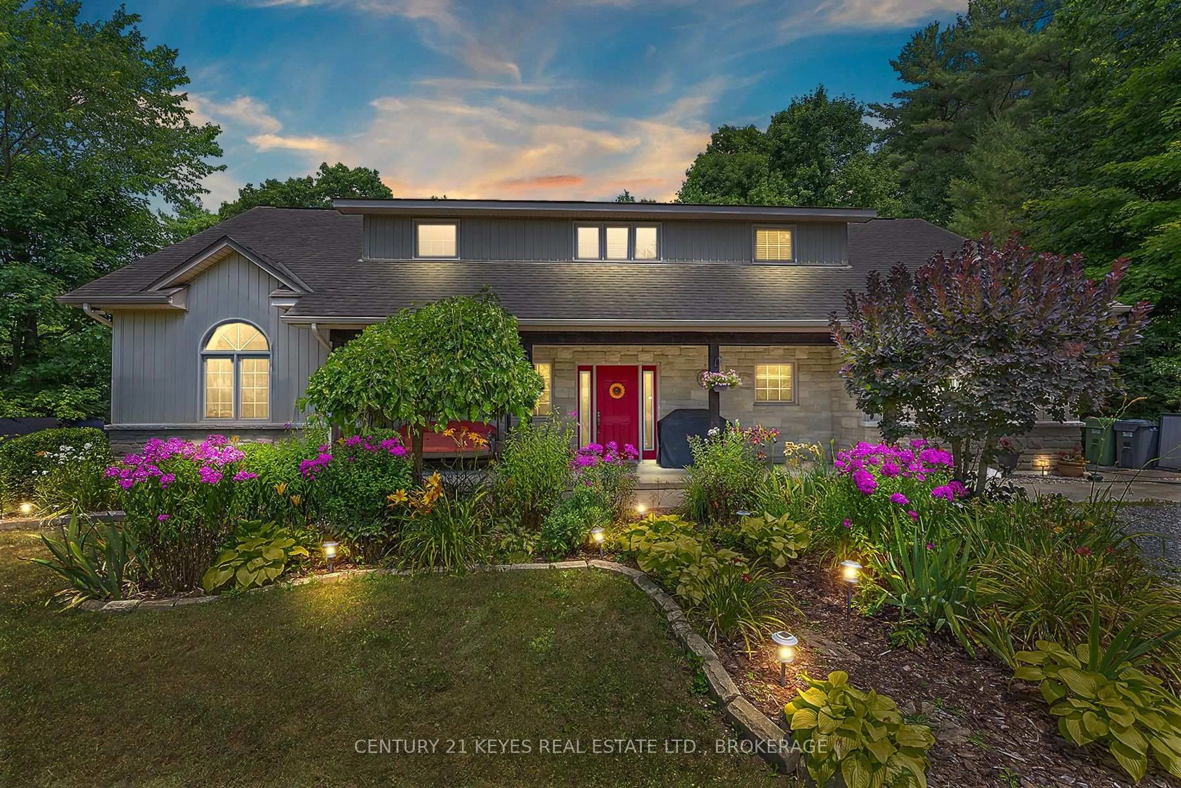 A pic from outside/outdoor area/front of a property/back of a property/a pic from drone, street for 211 Fitzsimmons Rd, Leeds and the Thousand Islands Ontario K0E 1L0