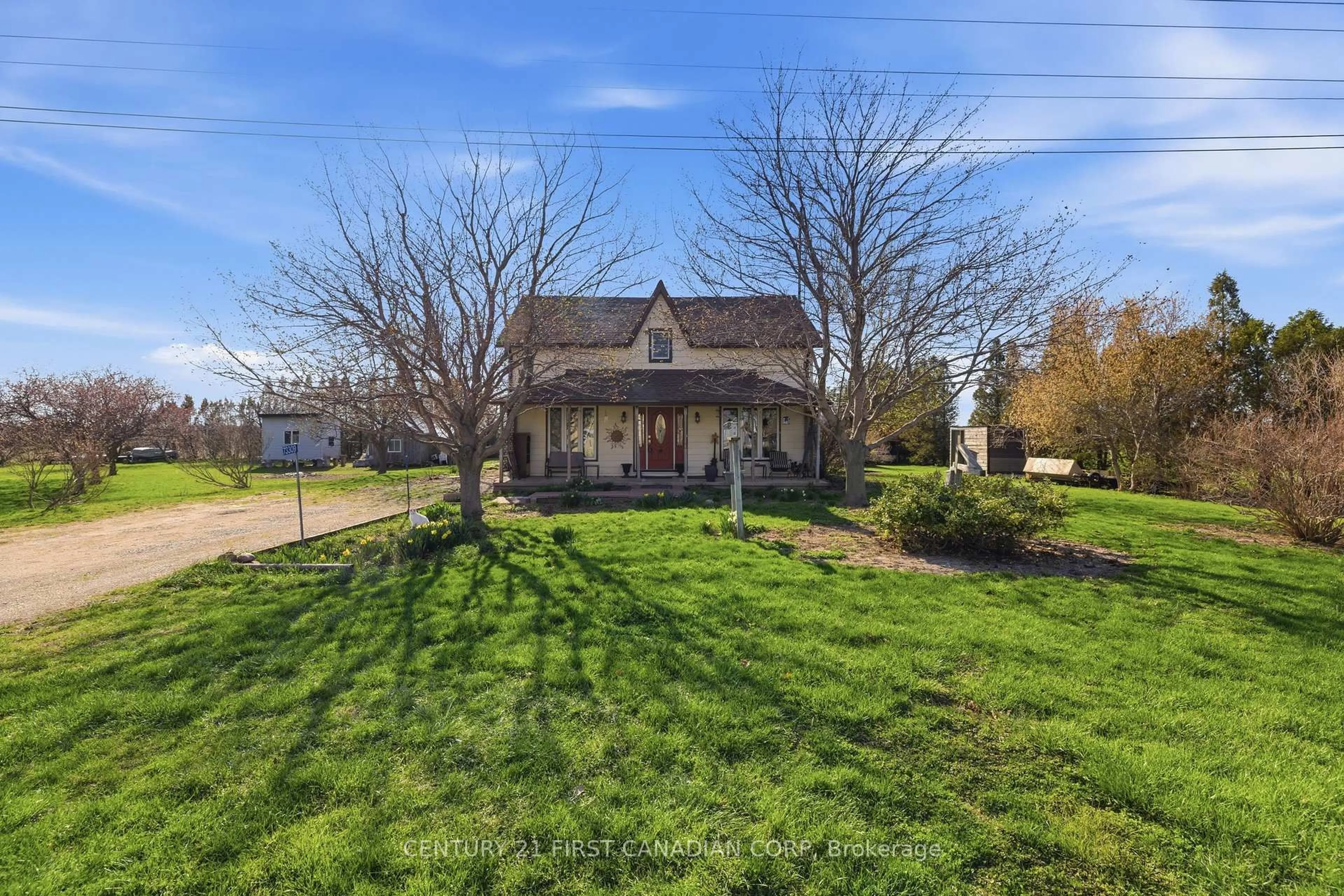 A pic from outside/outdoor area/front of a property/back of a property/a pic from drone, unknown for 73309 Bluewater Highway, Bluewater Ontario N0M 2T0