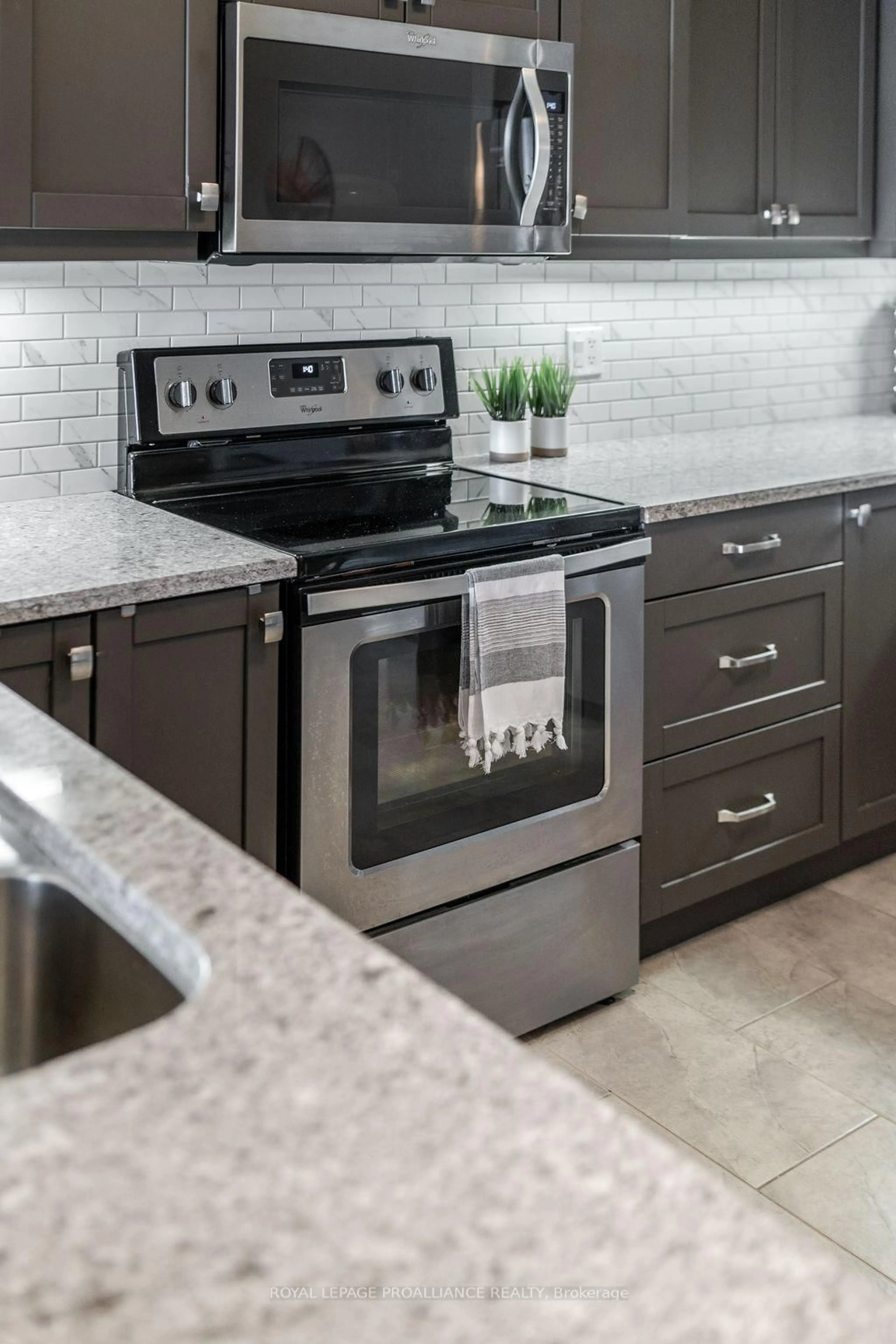 Contemporary kitchen, ceramic/tile floor for 3 Cortland Cres, Quinte West Ontario K8V 0E9