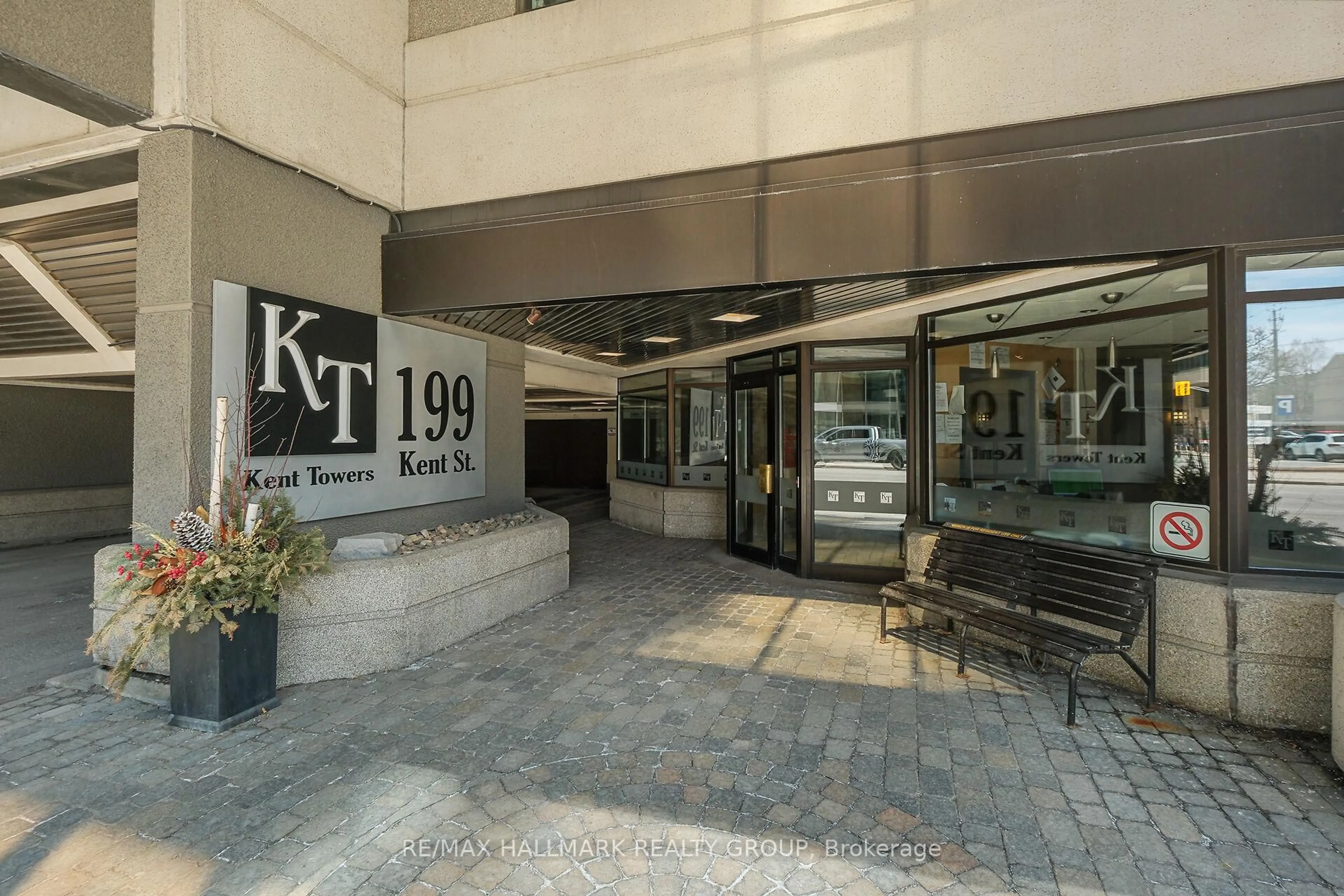 Lobby for 199 Kent St #604, Ottawa Ontario K2P 2K8