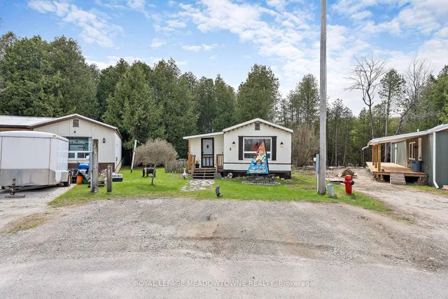 4 Laurel Lane, Erin 2