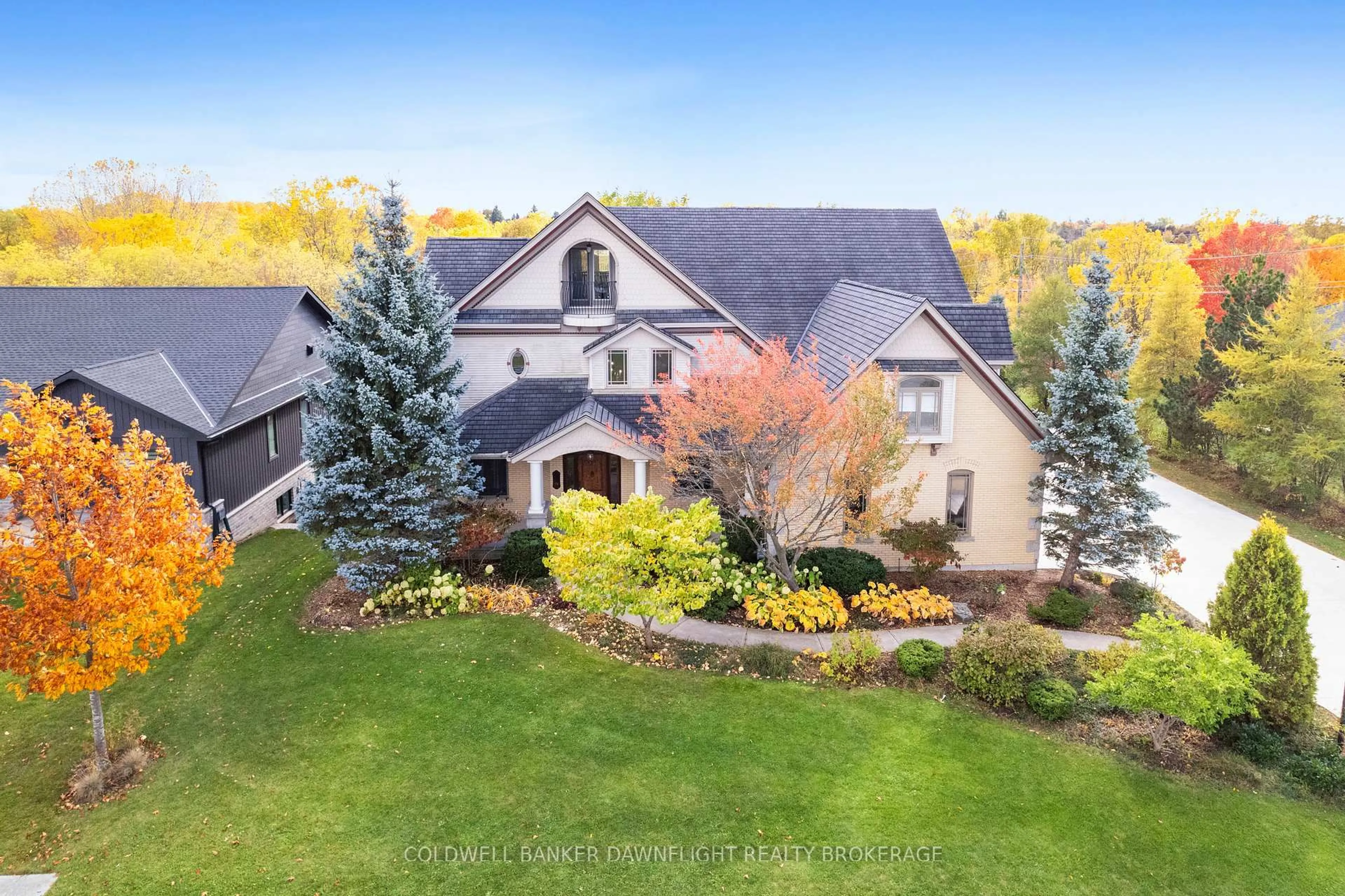 A pic from outside/outdoor area/front of a property/back of a property/a pic from drone, unknown for 246 HAZELTON Lane, South Huron Ontario N0M 1S3