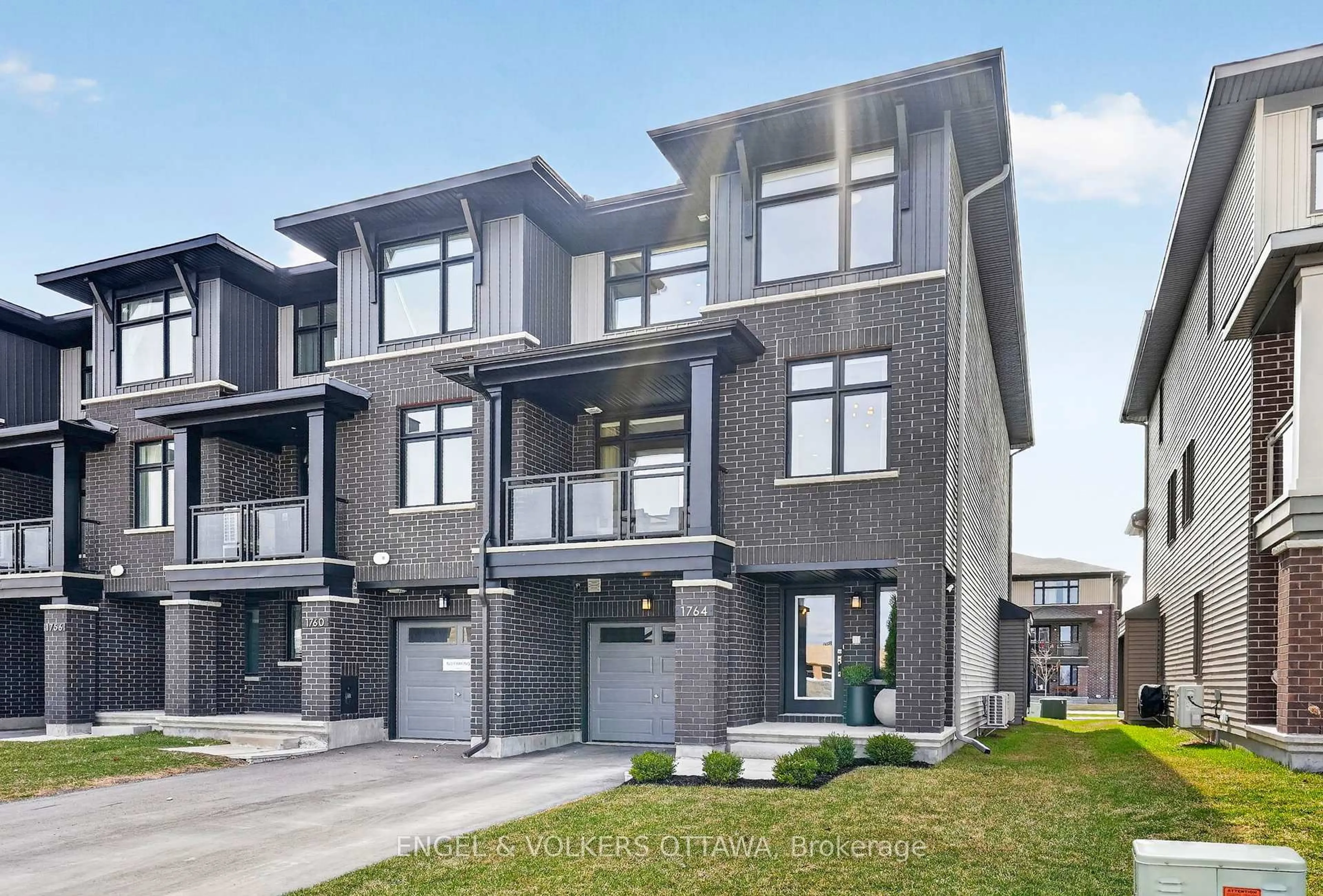 Home with brick exterior material, street for 1764 Crux Rd, Orleans Ontario K1W 0W7