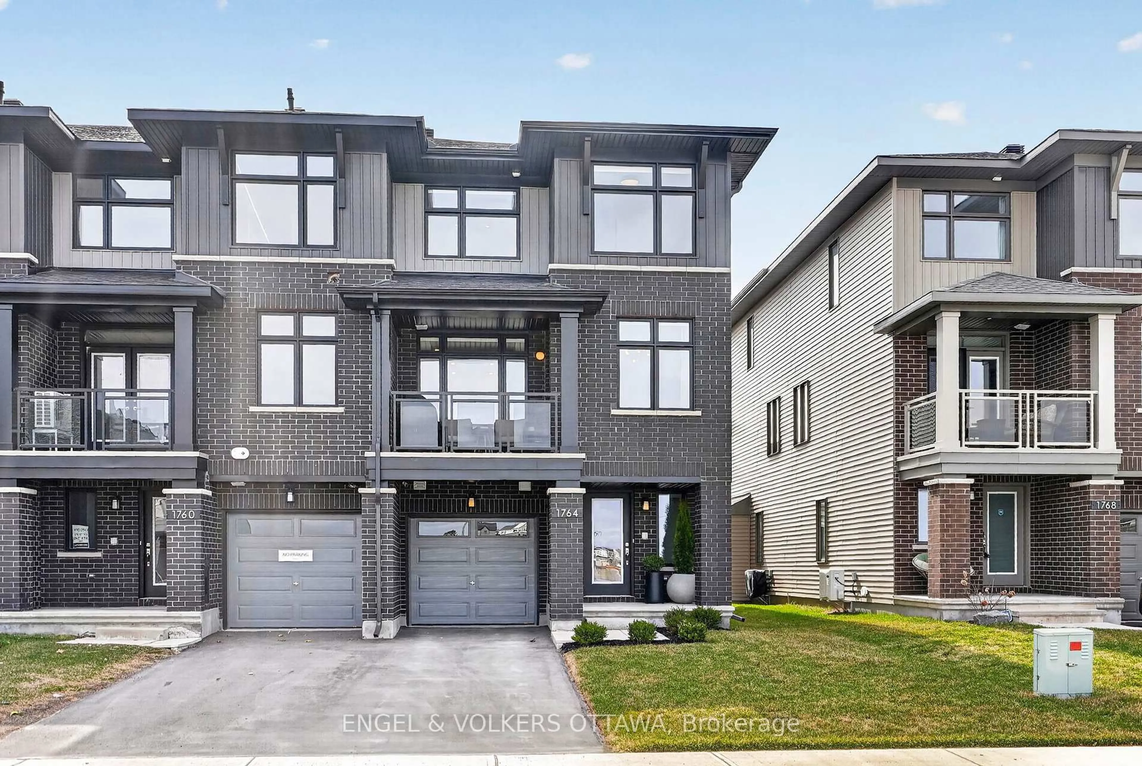 Home with brick exterior material, street for 1764 Crux Rd, Orleans Ontario K1W 0W7