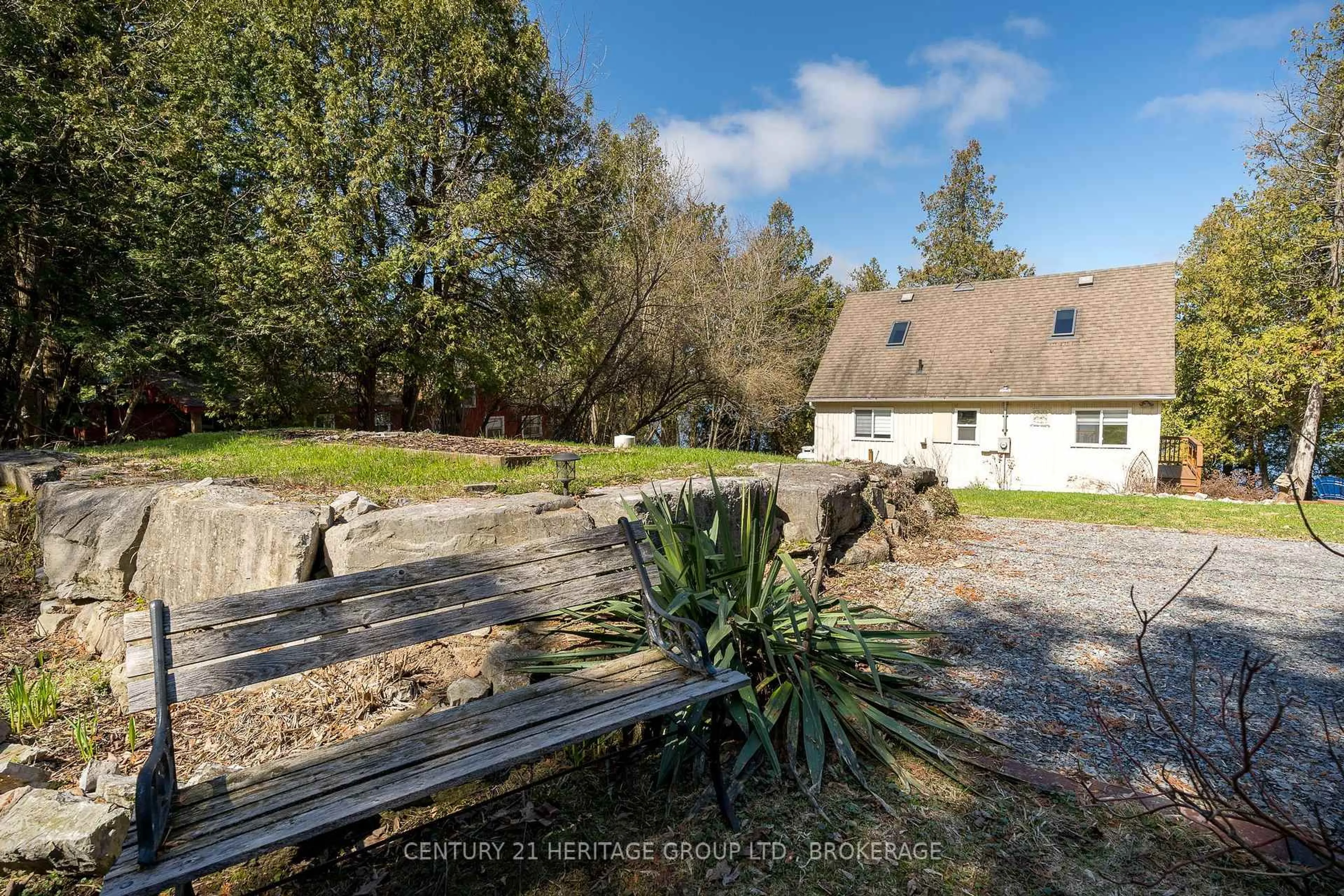 A pic from outside/outdoor area/front of a property/back of a property/a pic from drone, unknown for 5064 Cedar Ridges Rd, Inverary Ontario K0H 1X0