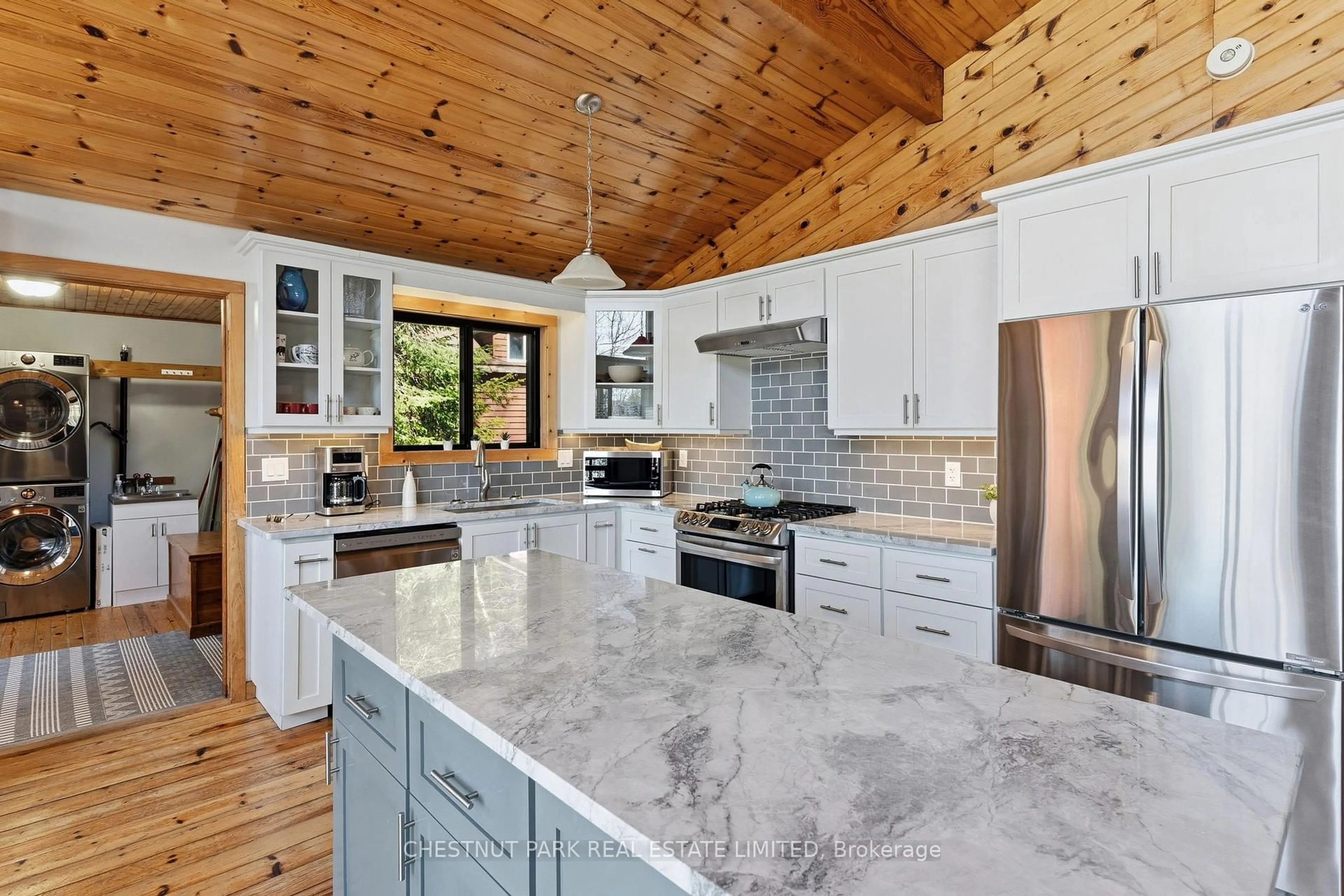 Open concept kitchen, ceramic/tile floor for 1140 Merganser Tr, Dysart et al Ontario K0M 1S0