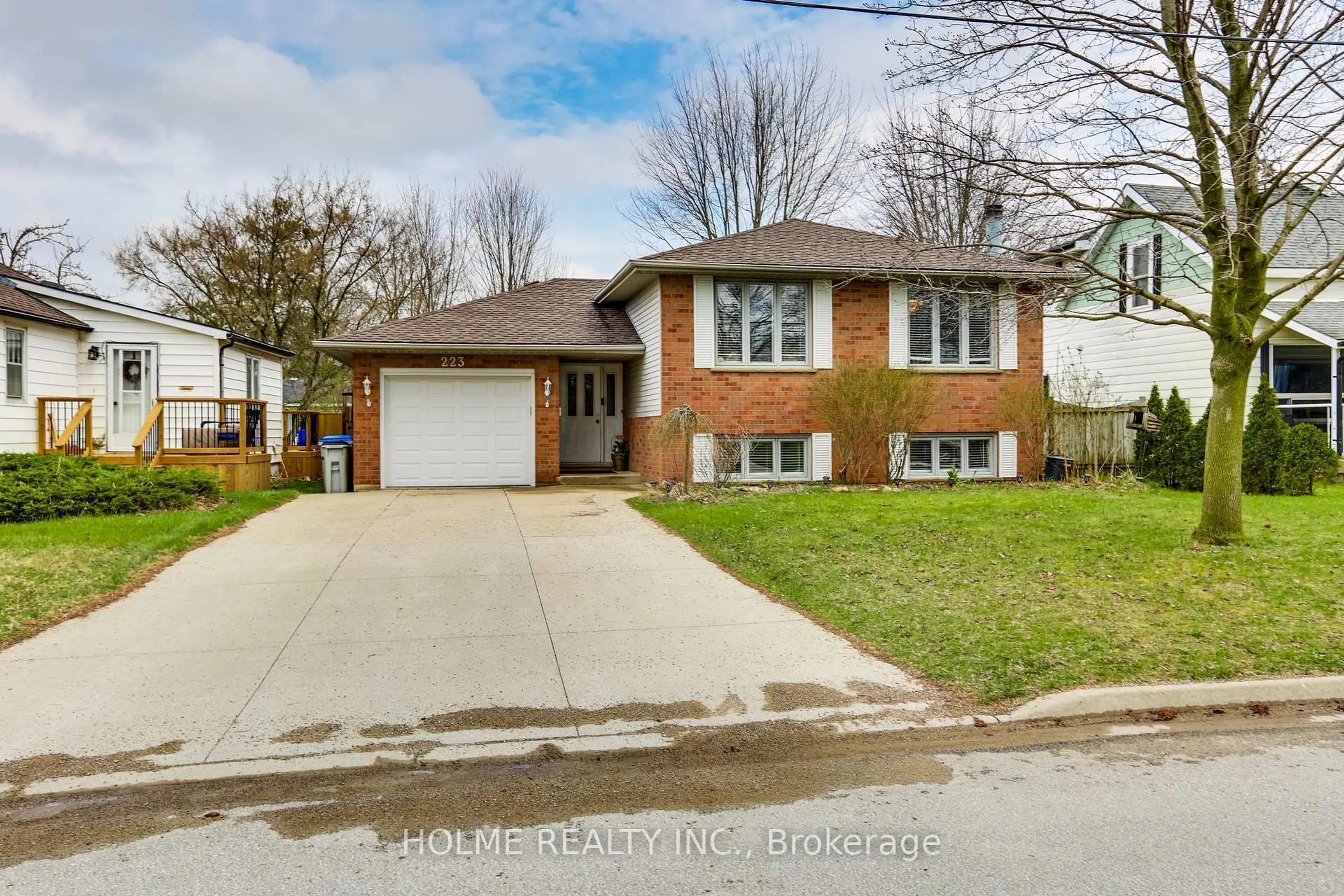 Home with brick exterior material, street for 223 Ellor St, Strathroy-Caradoc Ontario N7G 2L2