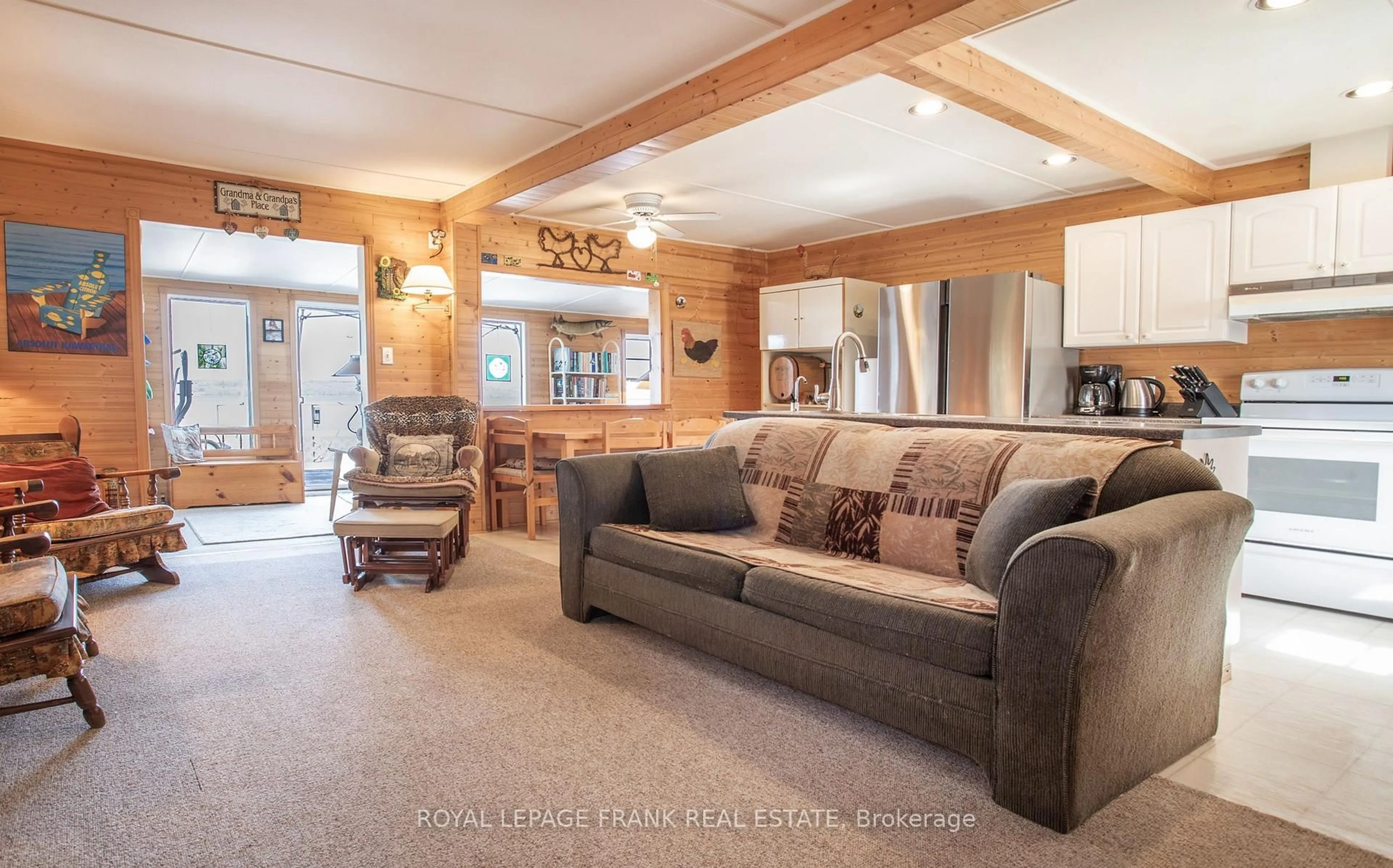 Living room with furniture, unknown for 32 Parker Dr, Alnwick/Haldimand Ontario K0K 2X0