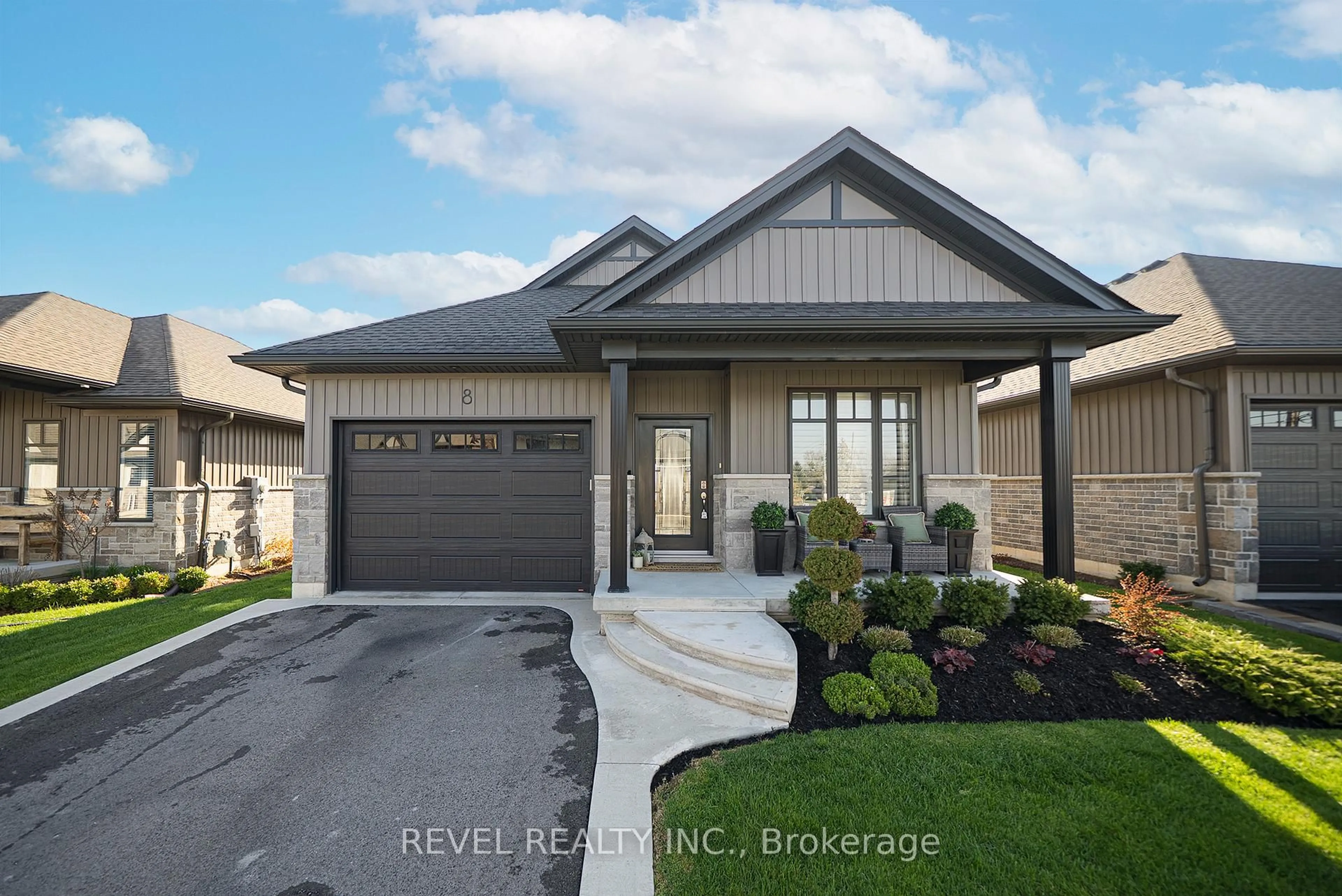 Home with brick exterior material, street for 24 Craddock Blvd #8, Haldimand Ontario N0A 1J0
