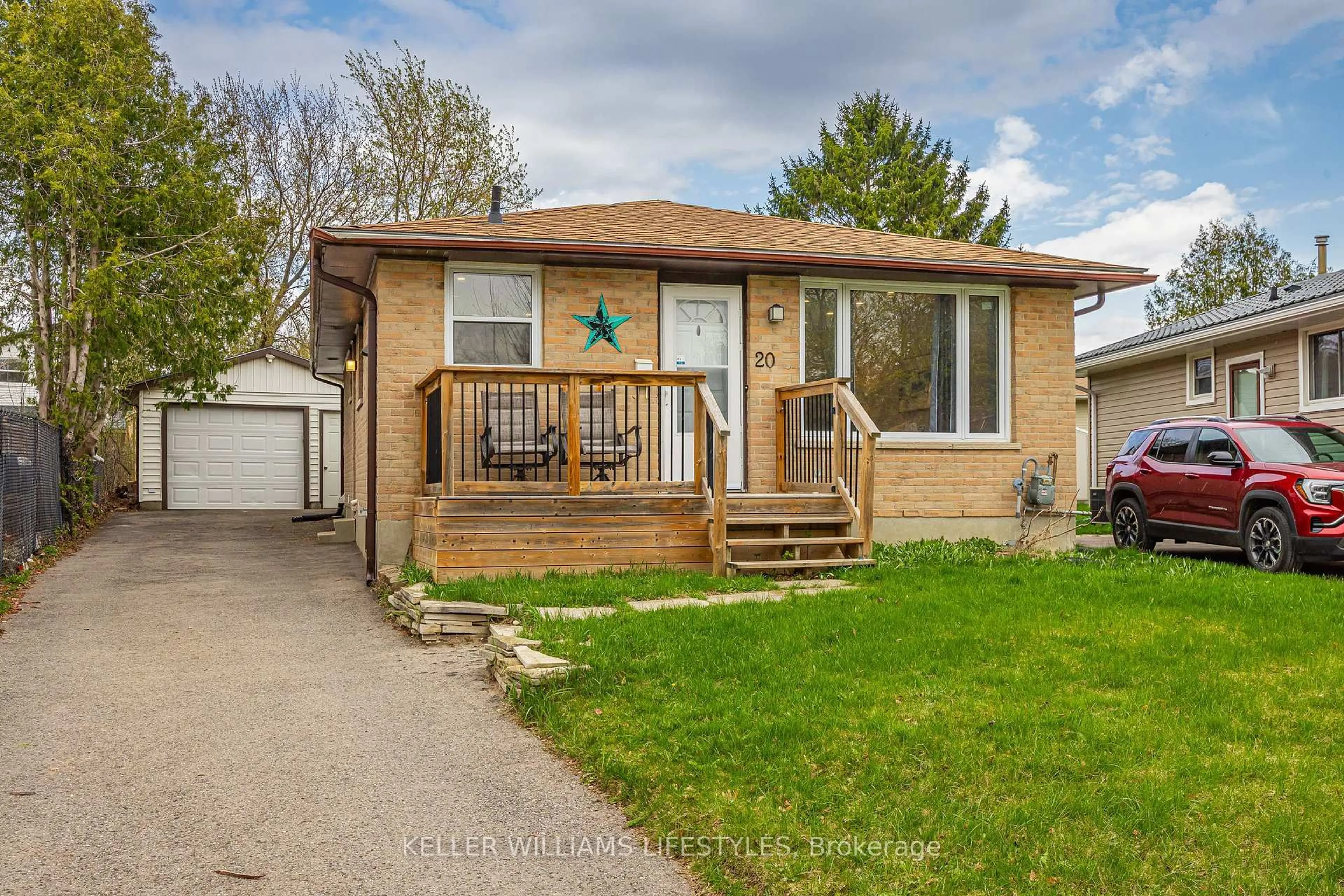 Unknown for 20 Gatewood Cres, London East Ontario N5Y 5A5