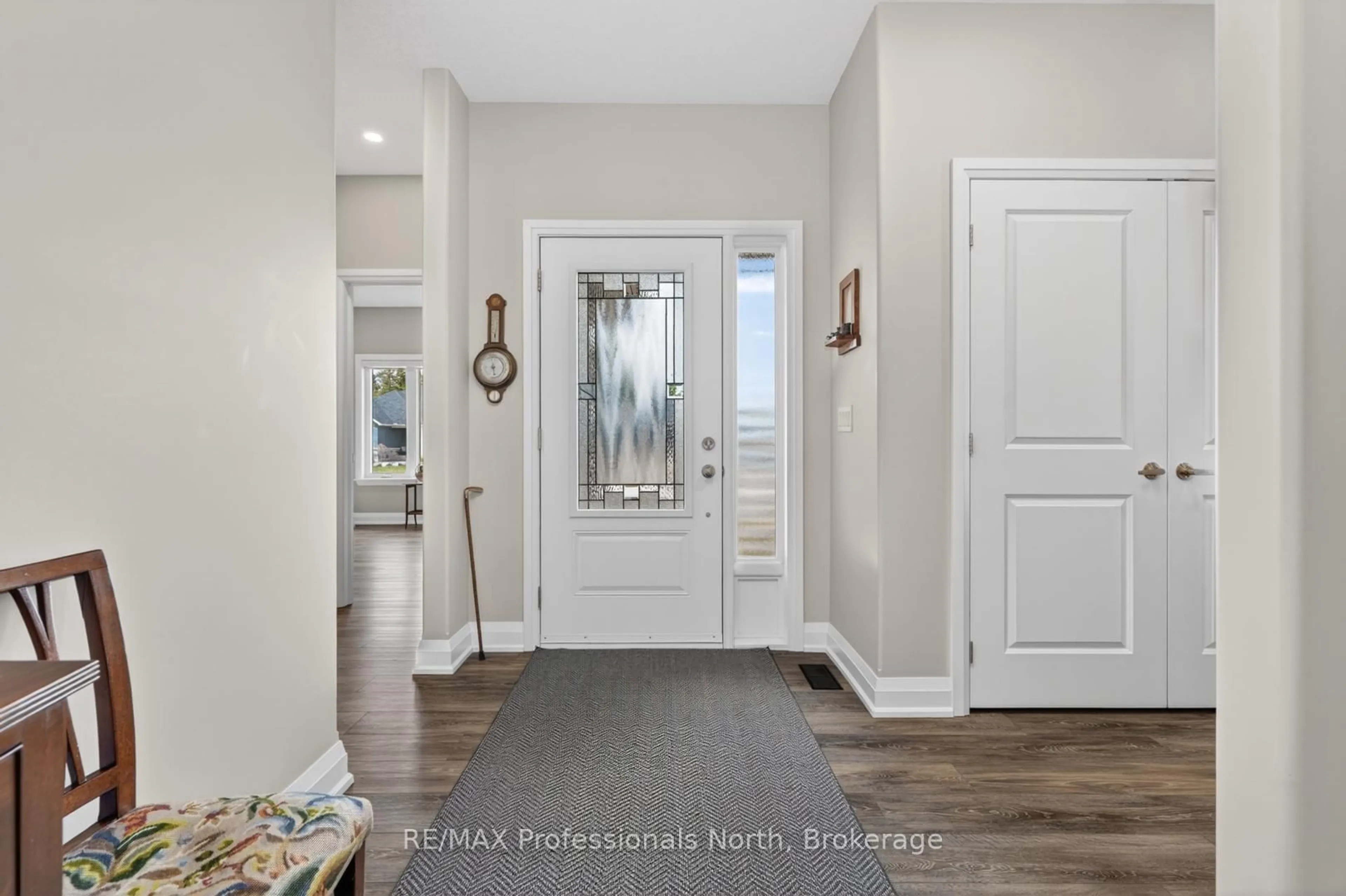 Indoor entryway for 8 Bancroft Ridge Dr, Bancroft Ontario K0L 1C0