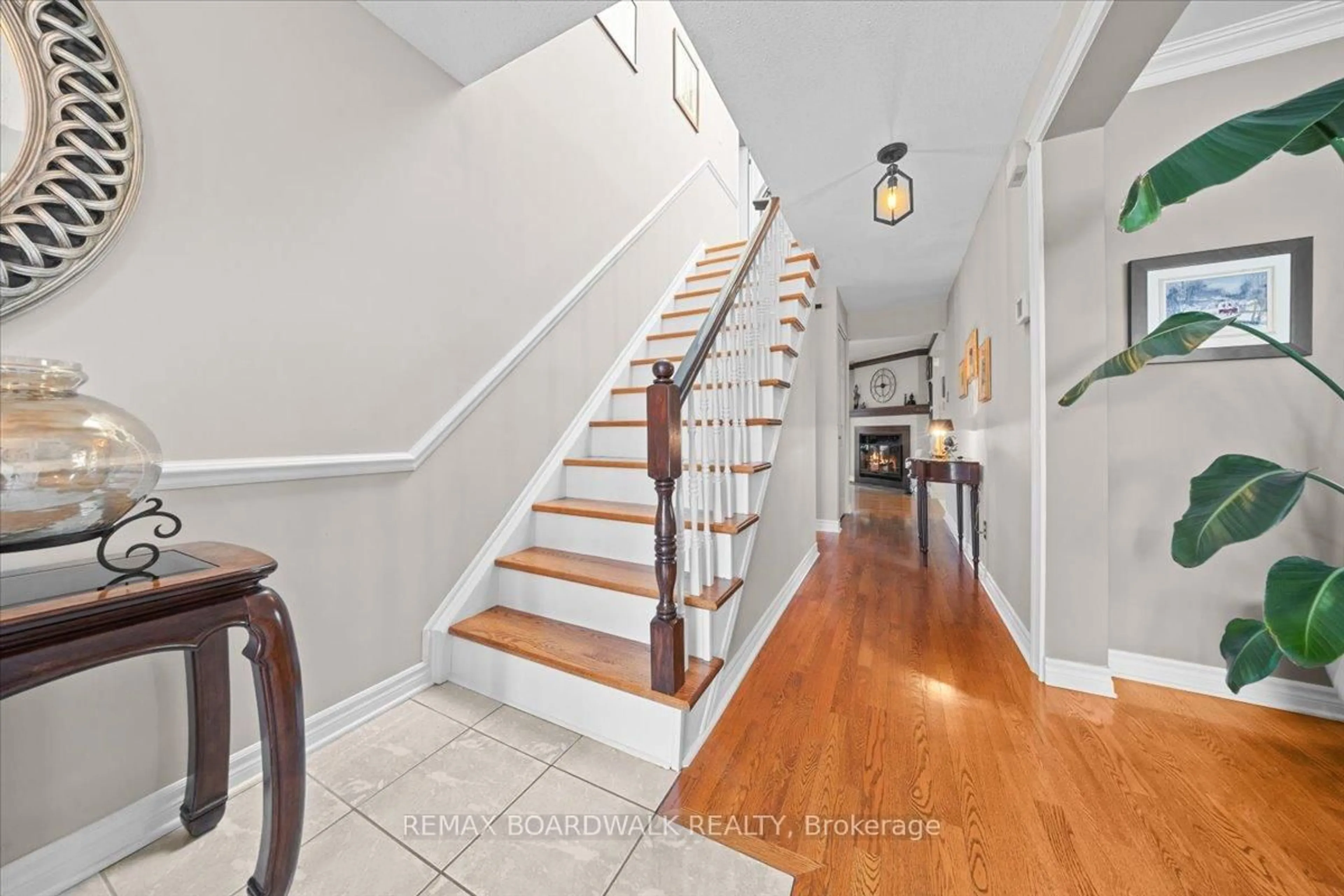 Unknown for 1594 Meadowfield Pl, Orleans Ontario K1C 5V6