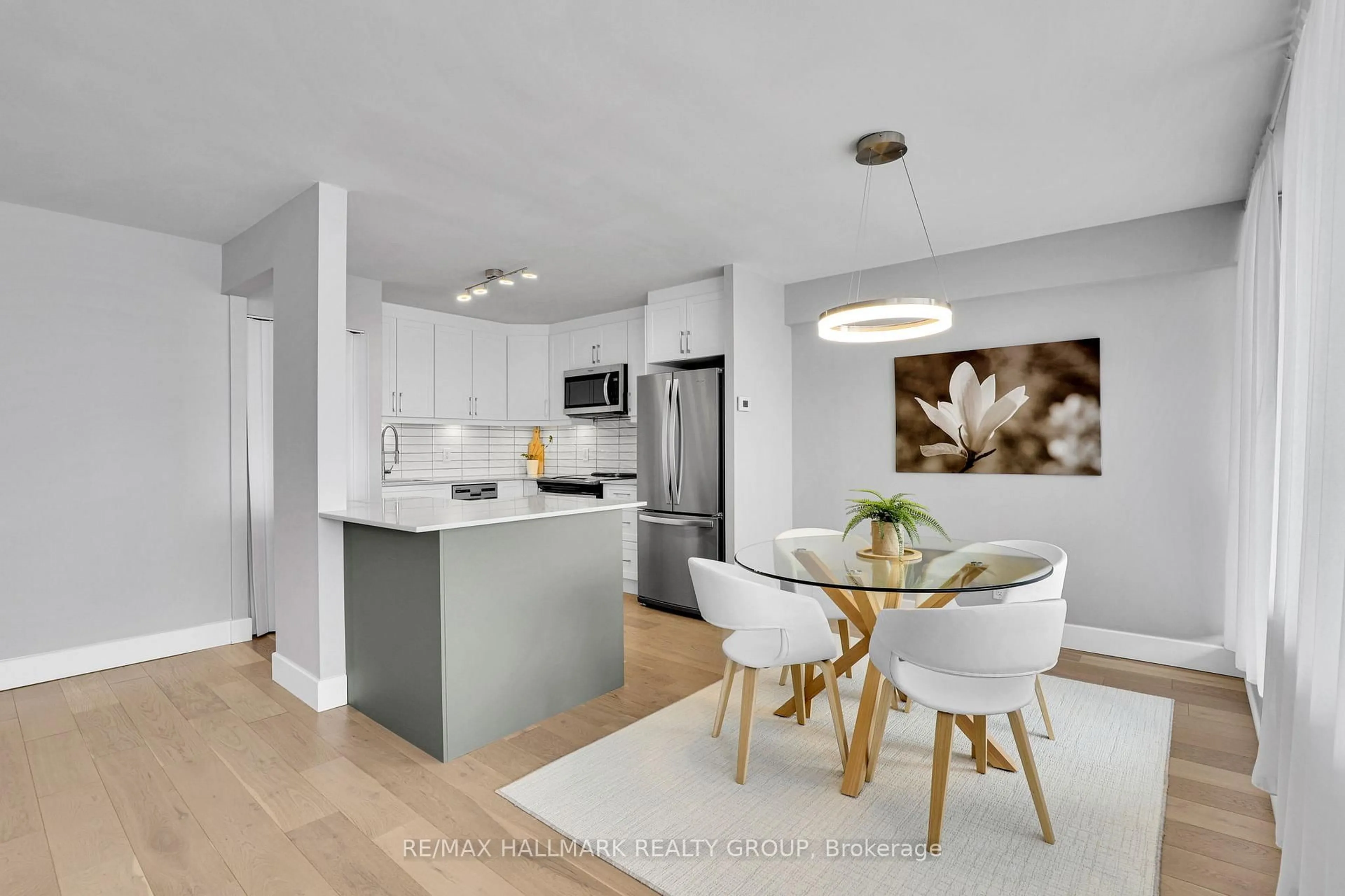 Open concept kitchen, unknown for 1285 Cahill Dr #1604, Ottawa Ontario K1V 9A7