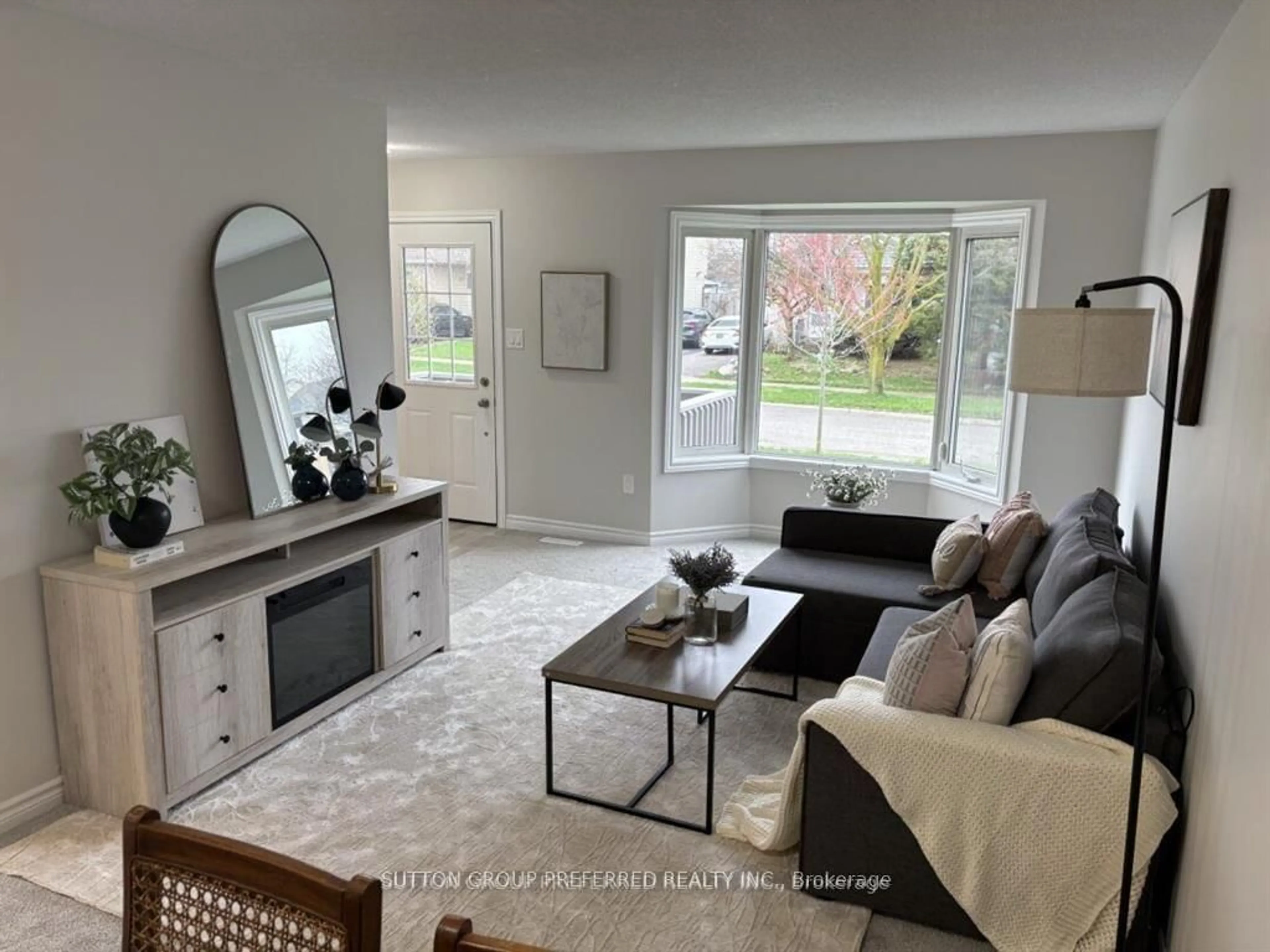 Living room with furniture, unknown for 195 Simpson Cres, London East Ontario N5V 5E1