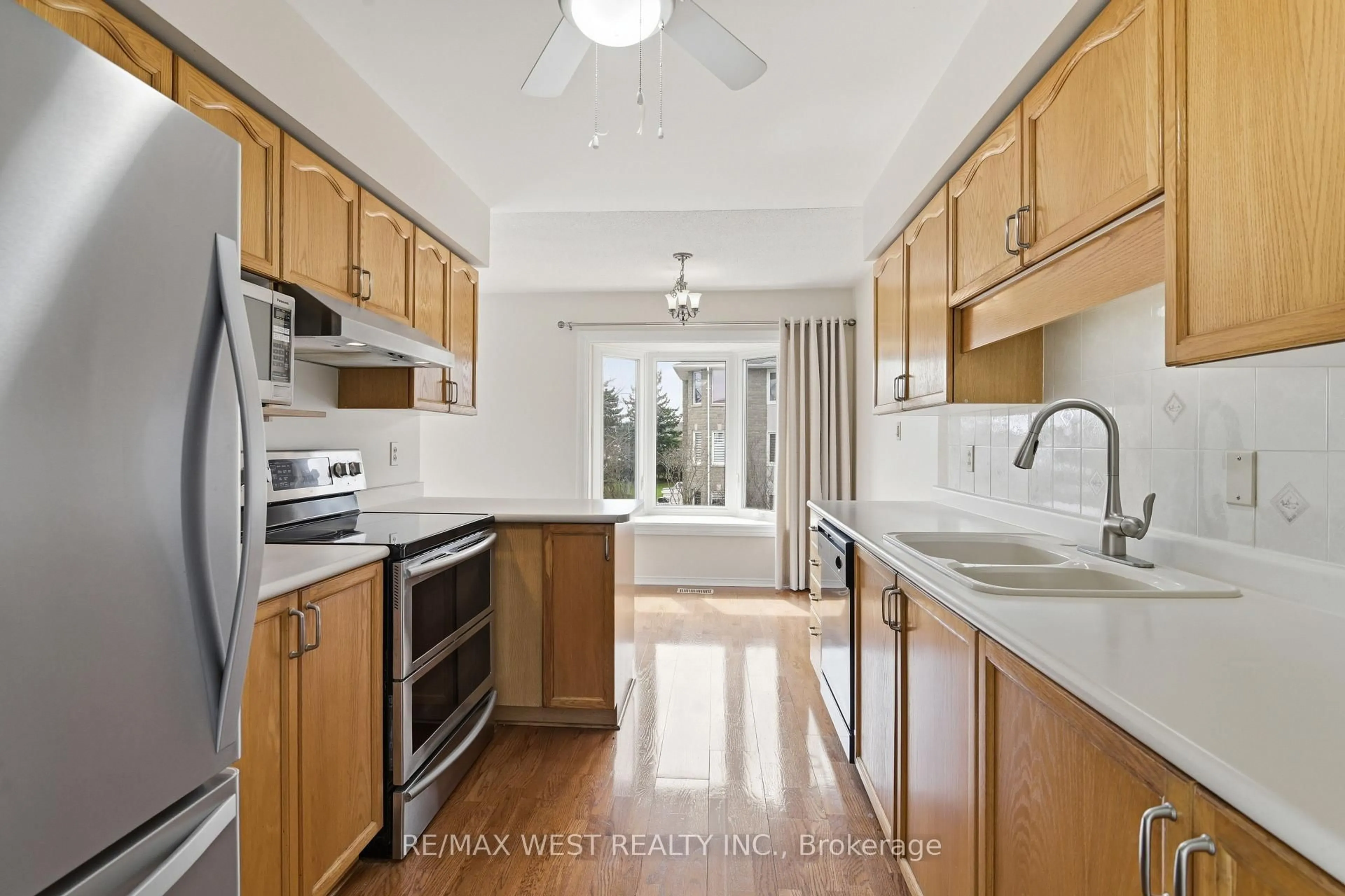 Standard kitchen, ceramic/tile floor for 1099 Clonsilla Ave #316A, Peterborough Ontario J9J 8L6