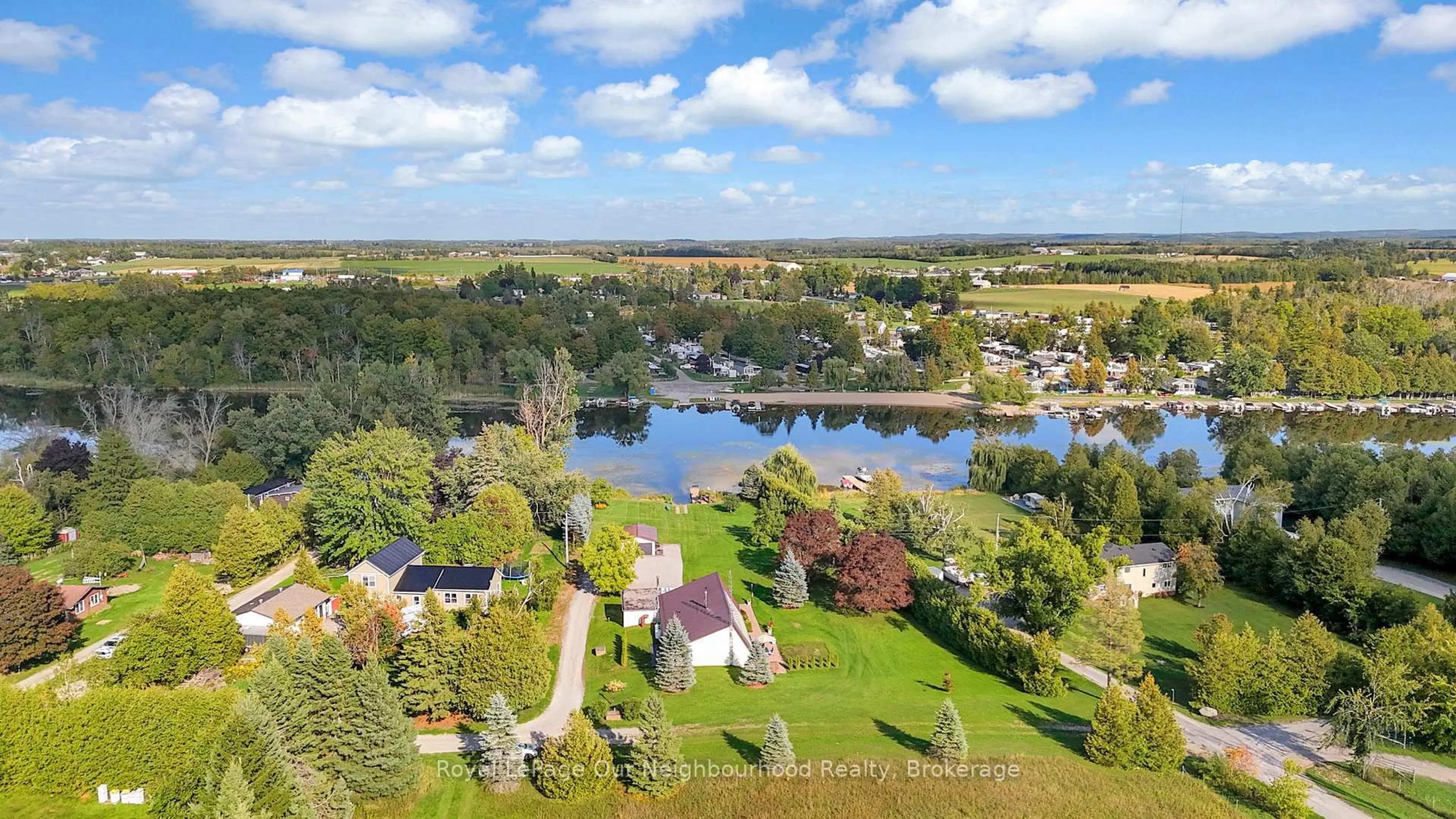 A pic from outside/outdoor area/front of a property/back of a property/a pic from drone, water/lake/river/ocean view for 9 Columbus St, Kawartha Lakes Ontario K9V 0J9