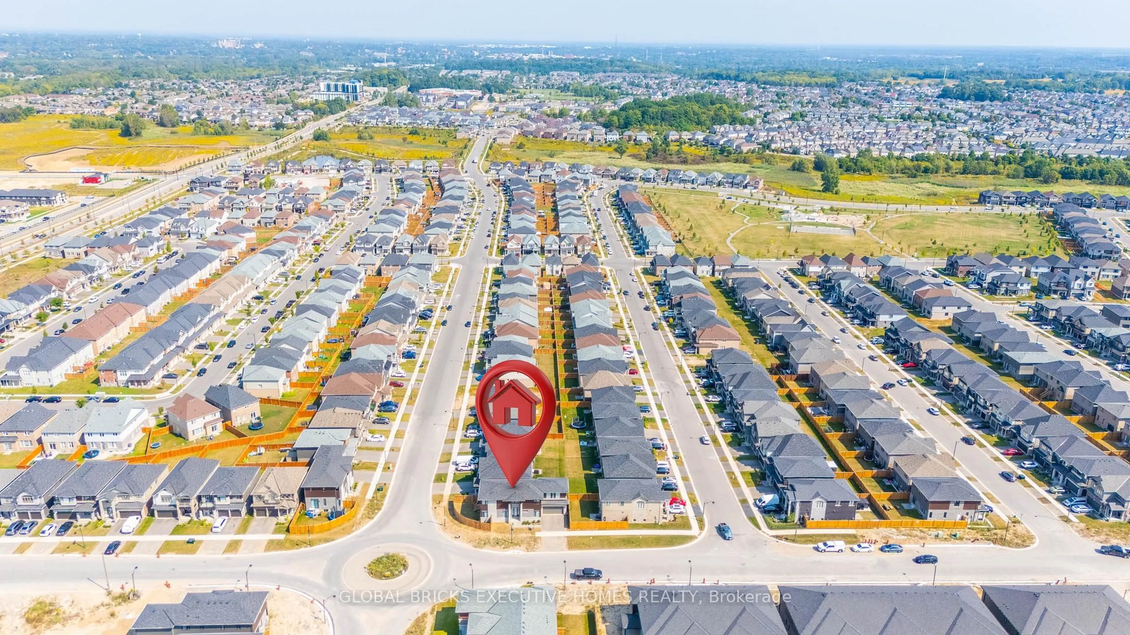 A pic from outside/outdoor area/front of a property/back of a property/a pic from drone, street for 183 Longboat Ru, Brantford Ontario N3T 5L5