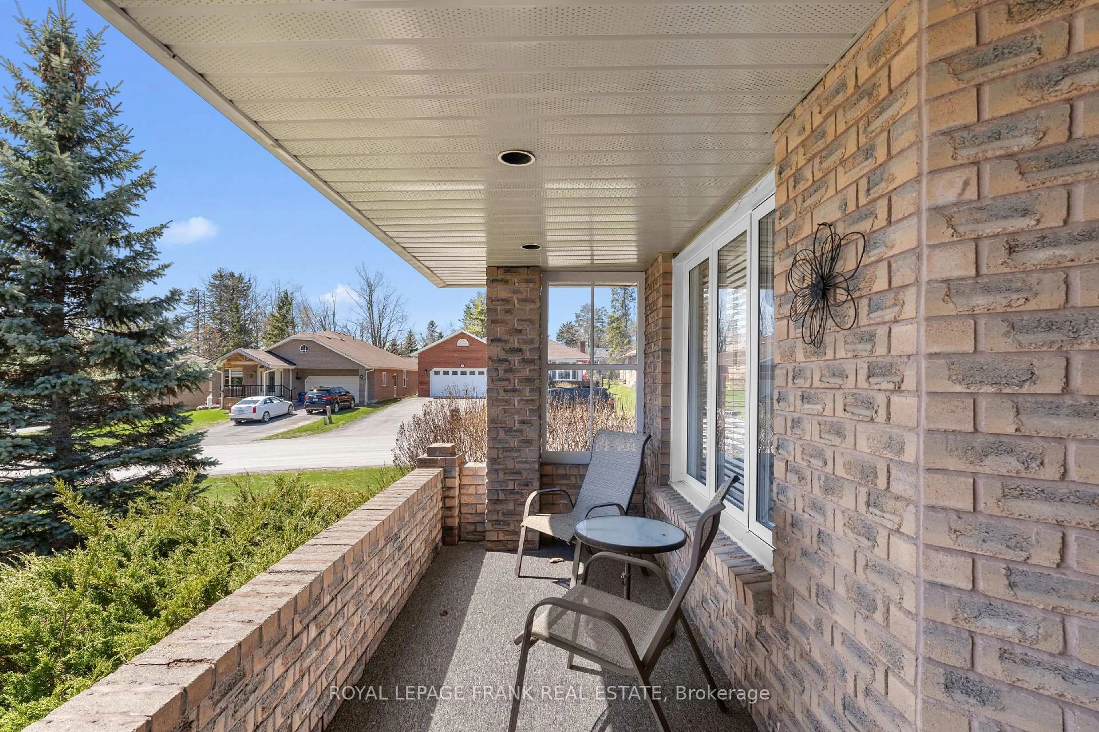 Unknown for 2 Hillview Dr, Kawartha Lakes Ontario K0M 1A0