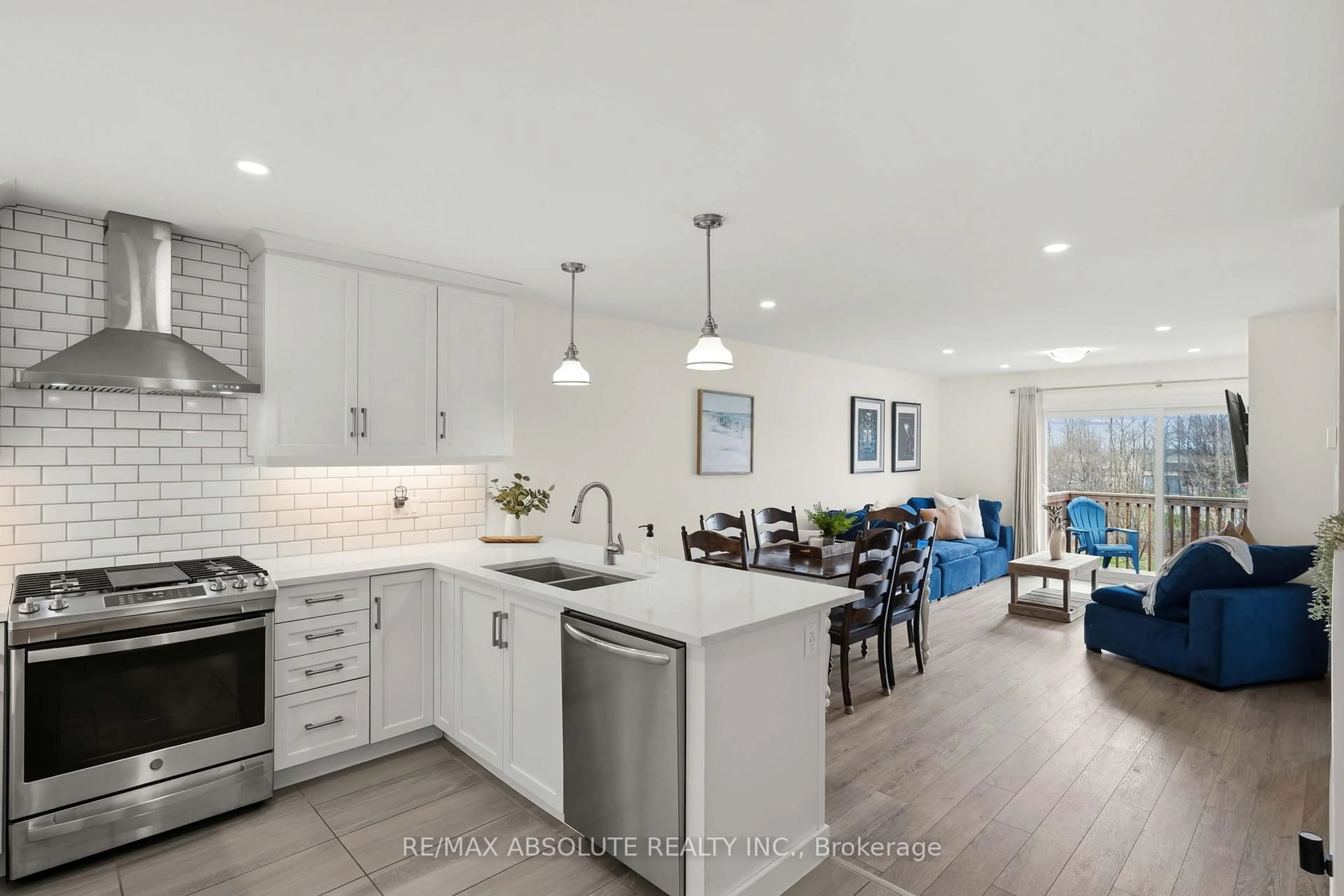 Open concept kitchen, unknown for 27 Morgan Clouthier Way, Arnprior Ontario K7S 0H9