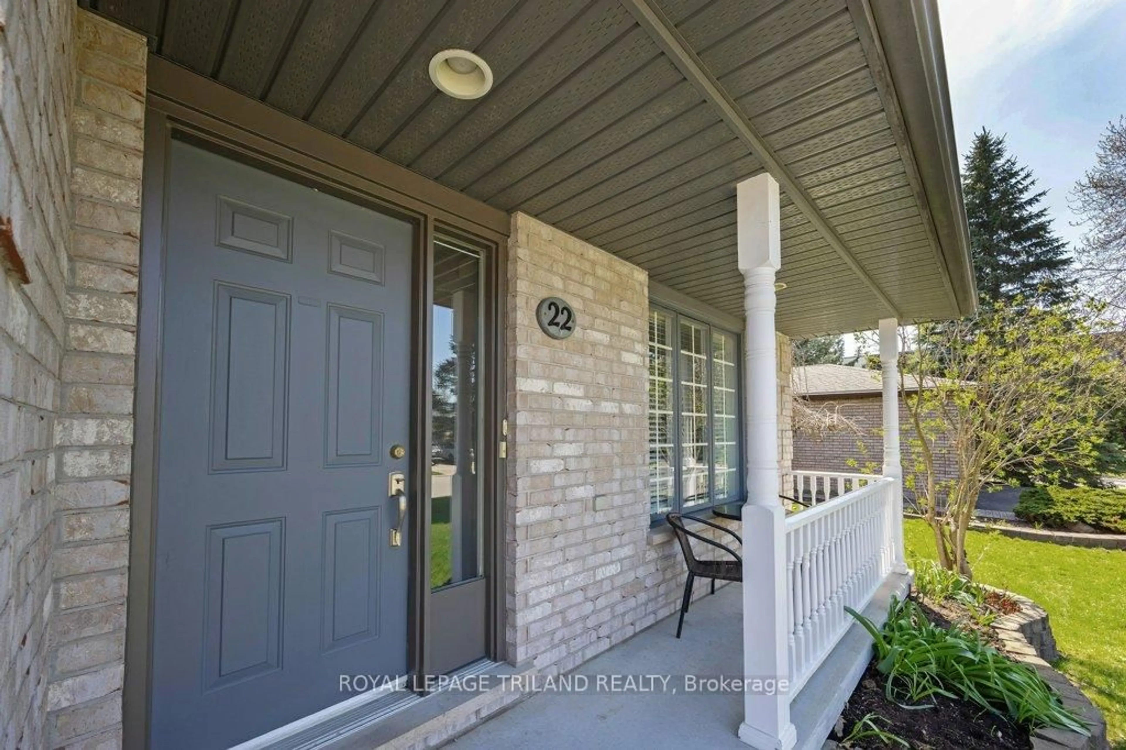 Unknown for 22 STONEYCREEK Cres, London North Ontario N5X 3X4