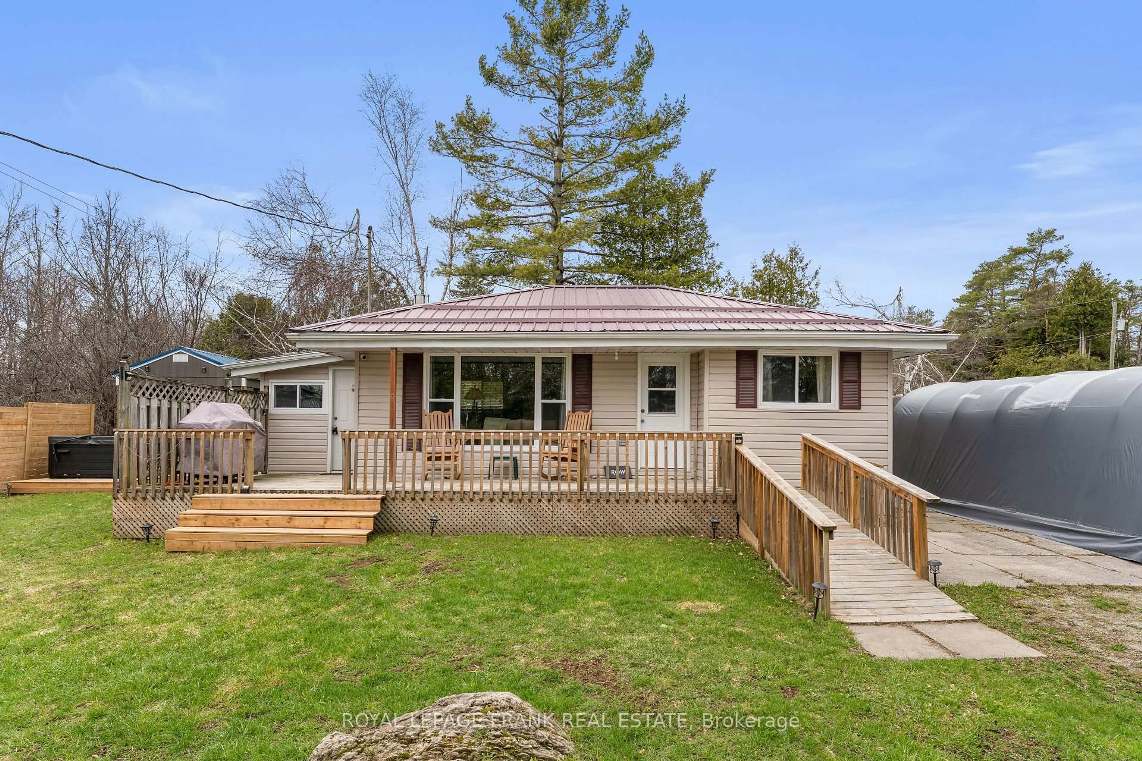 Home with vinyl exterior material, street for 203 Crosby Dr, Kawartha Lakes Ontario K0M 1A0