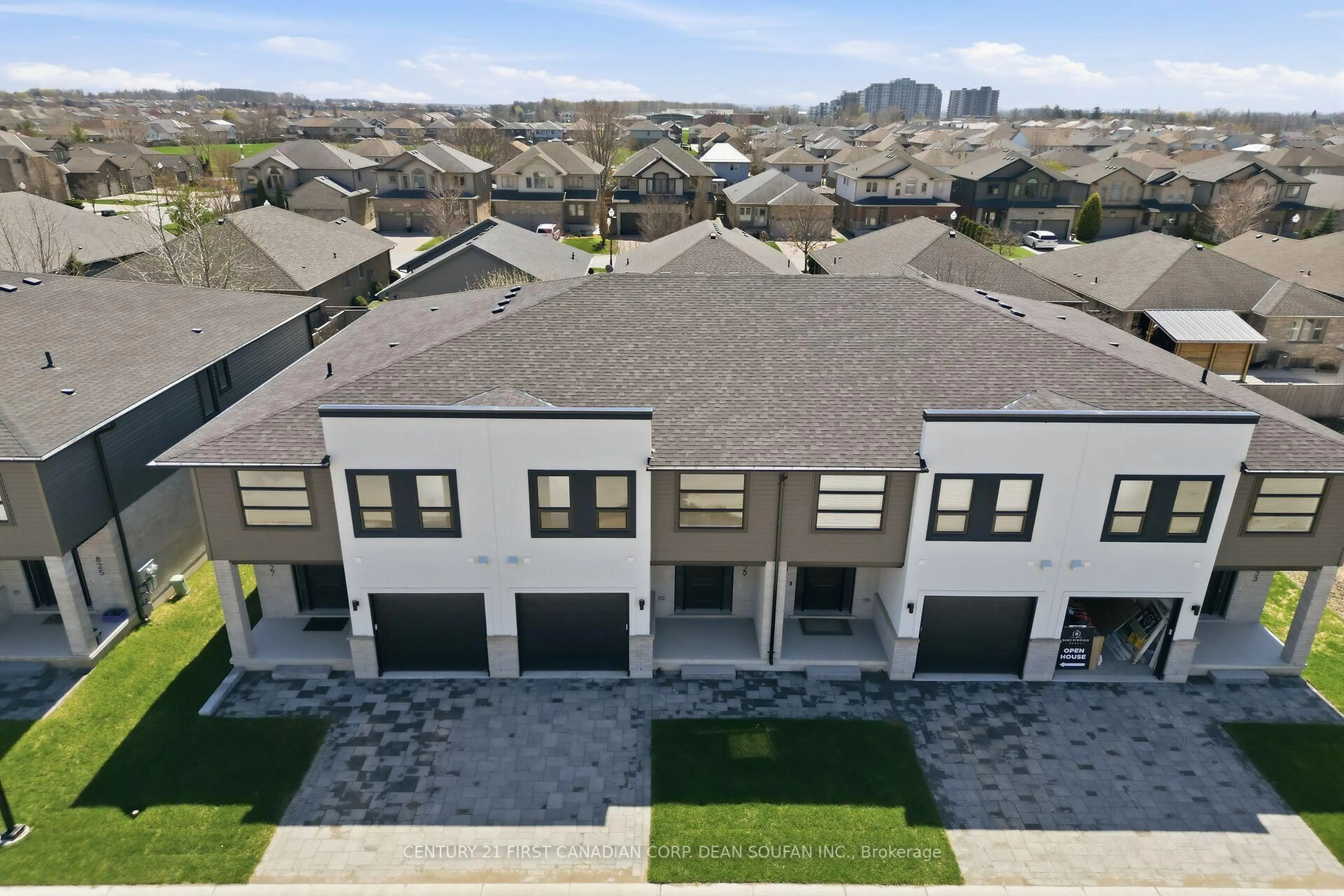 A pic from outside/outdoor area/front of a property/back of a property/a pic from drone, street for 857 Catalpa Sq, London North Ontario N6G 4A5