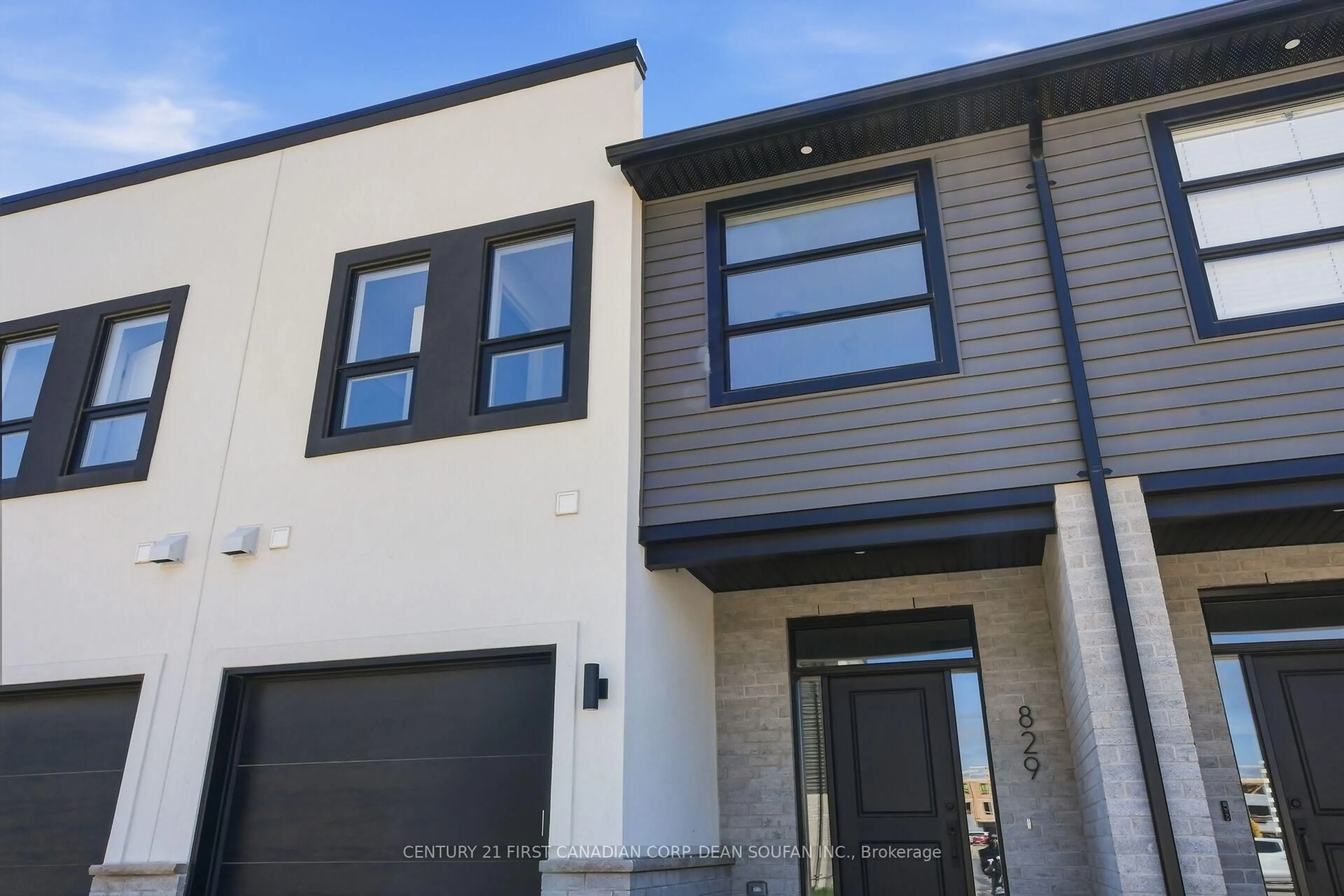 Unknown for 857 Catalpa Sq, London North Ontario N6G 4A5