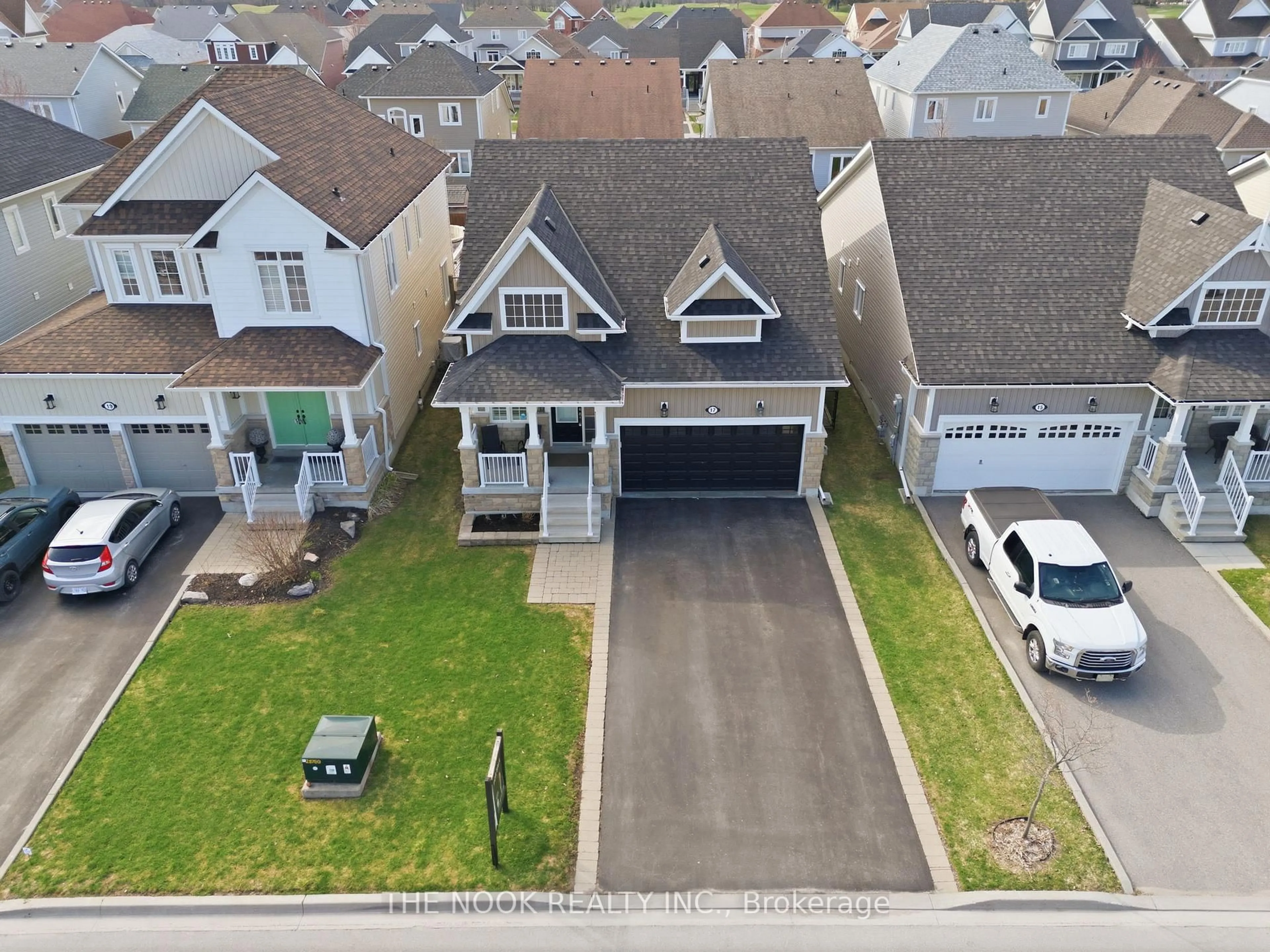 A pic from outside/outdoor area/front of a property/back of a property/a pic from drone, street for 17 Deacon Cres, Kawartha Lakes Ontario K9V 0L4
