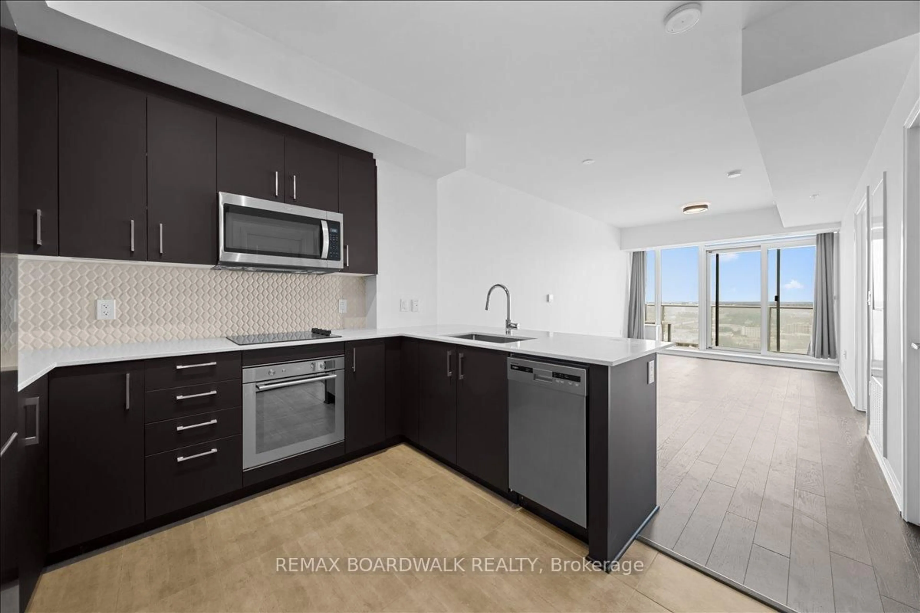 Standard kitchen, unknown for 805 Carling Ave #3705, Ottawa Ontario K1Z 2K4