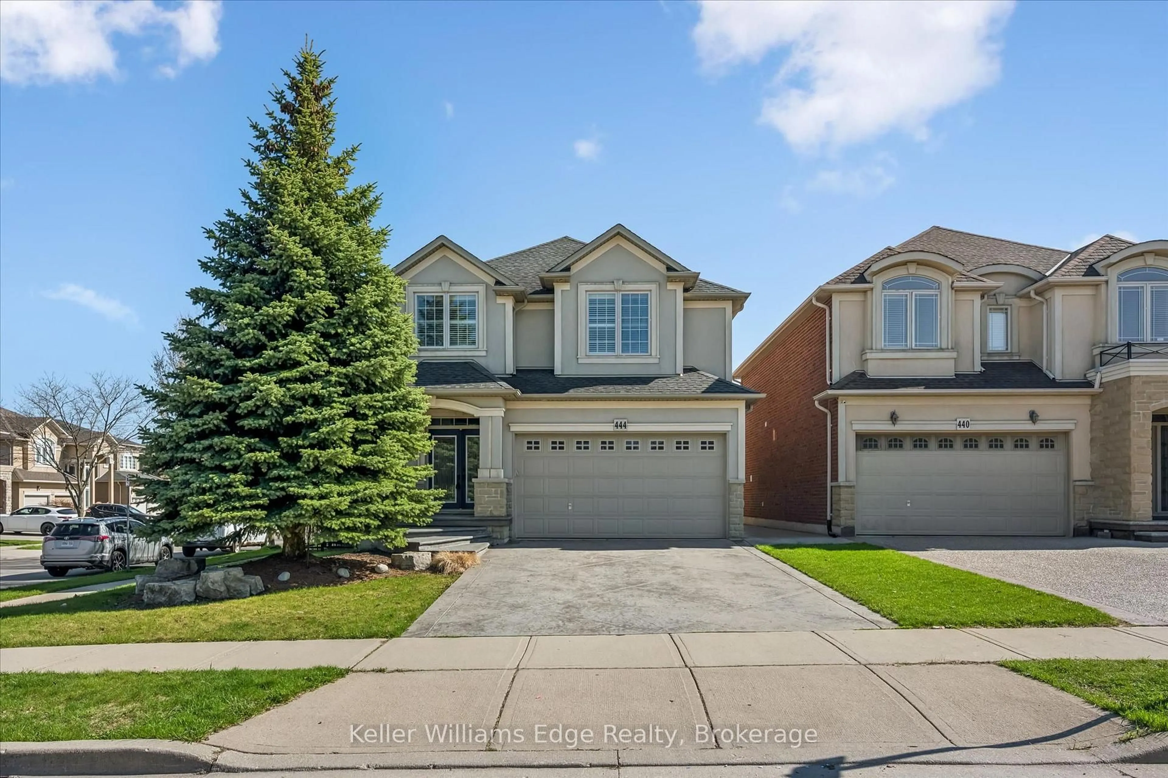 Unknown for 444 DICENZO Dr, Hamilton Ontario L9B 0B3