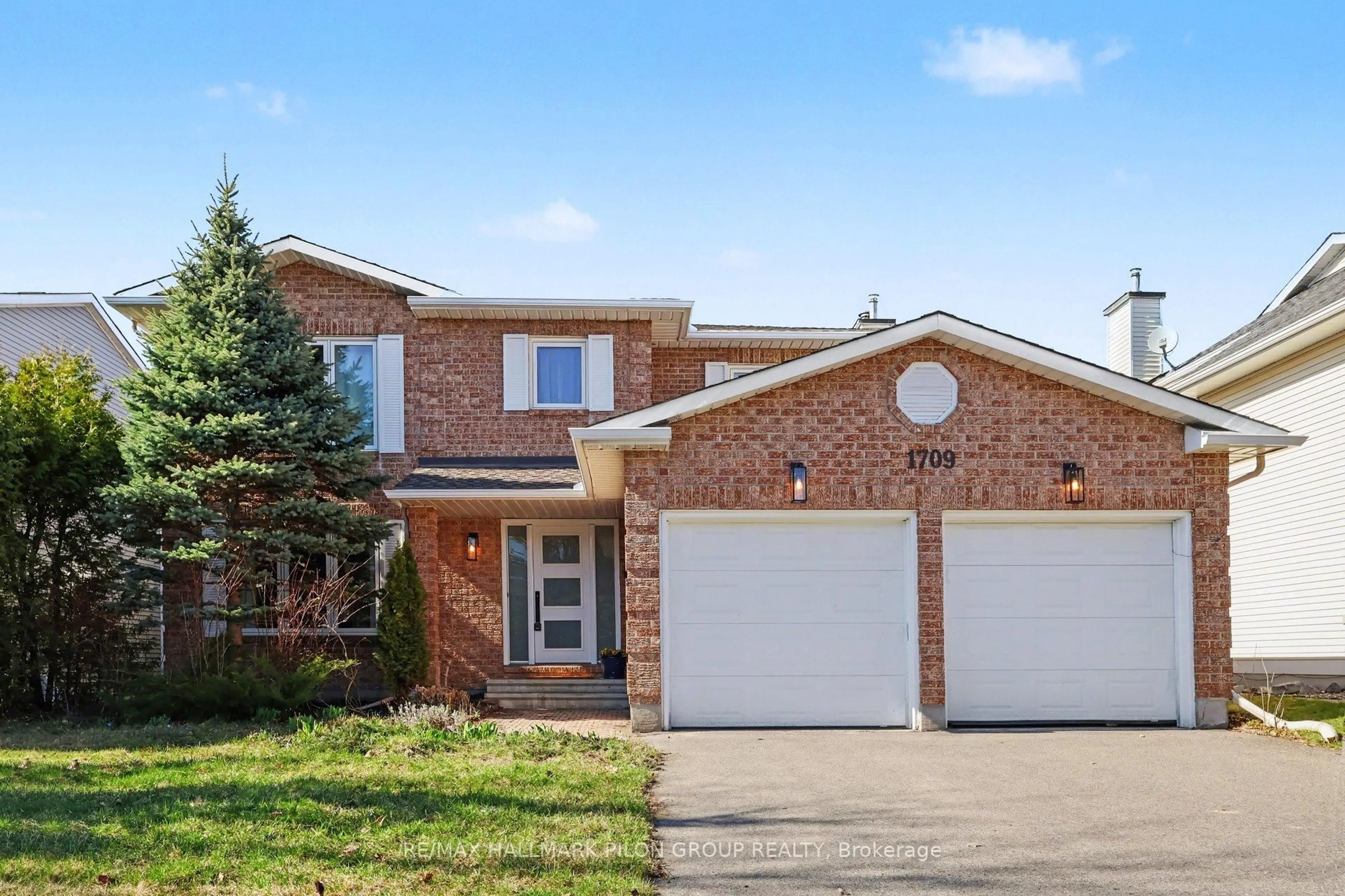 Home with brick exterior material, street for 1709 Sansonnet St, Ottawa Ontario K1C 5Z5