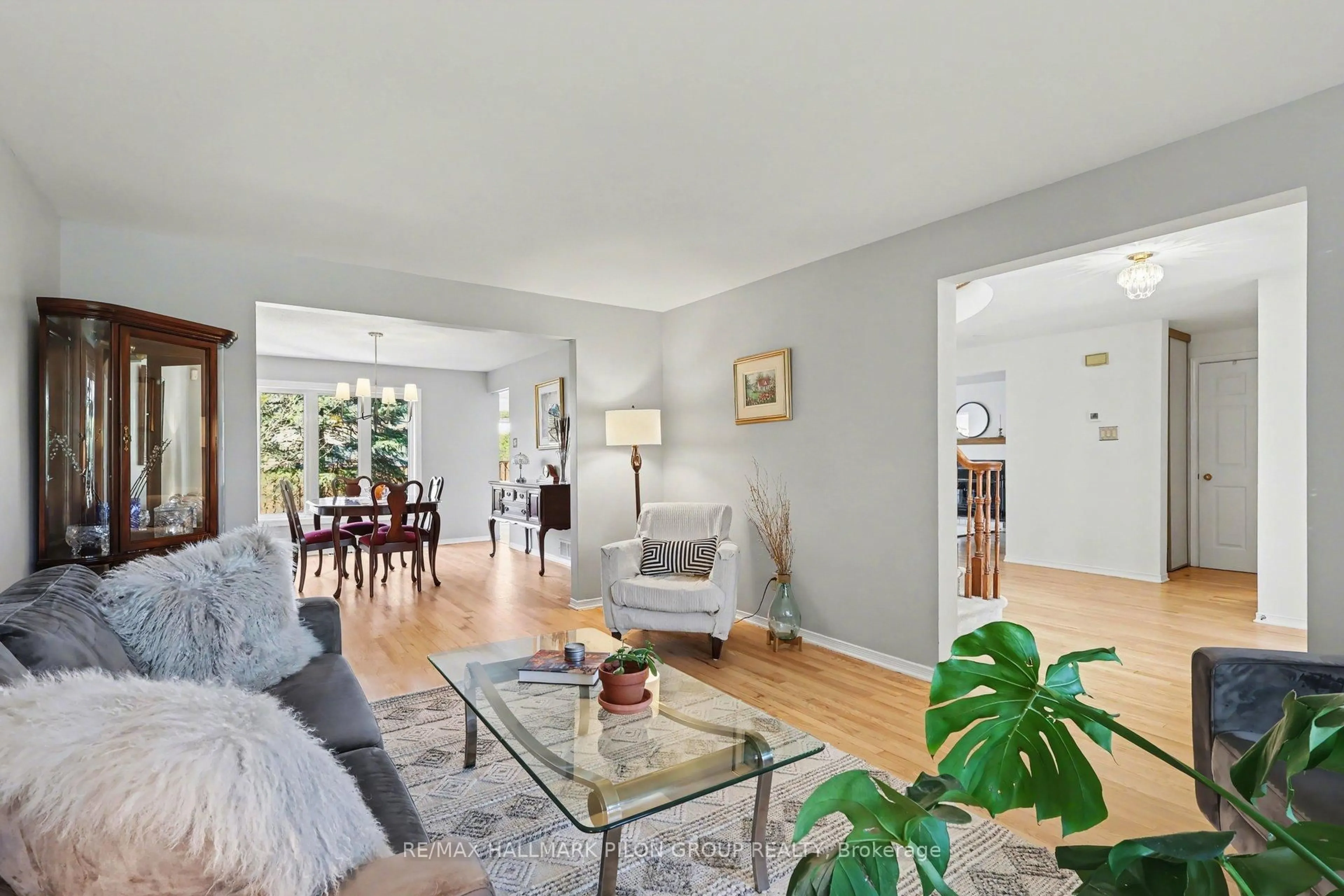 Living room with furniture, unknown for 1709 Sansonnet St, Ottawa Ontario K1C 5Z5