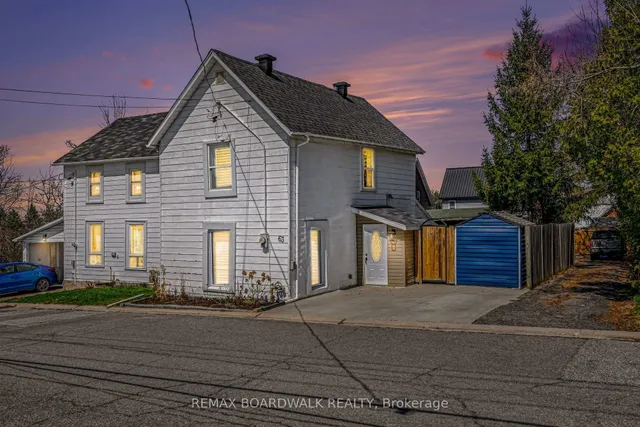 63 Colborne St, Almonte 2
