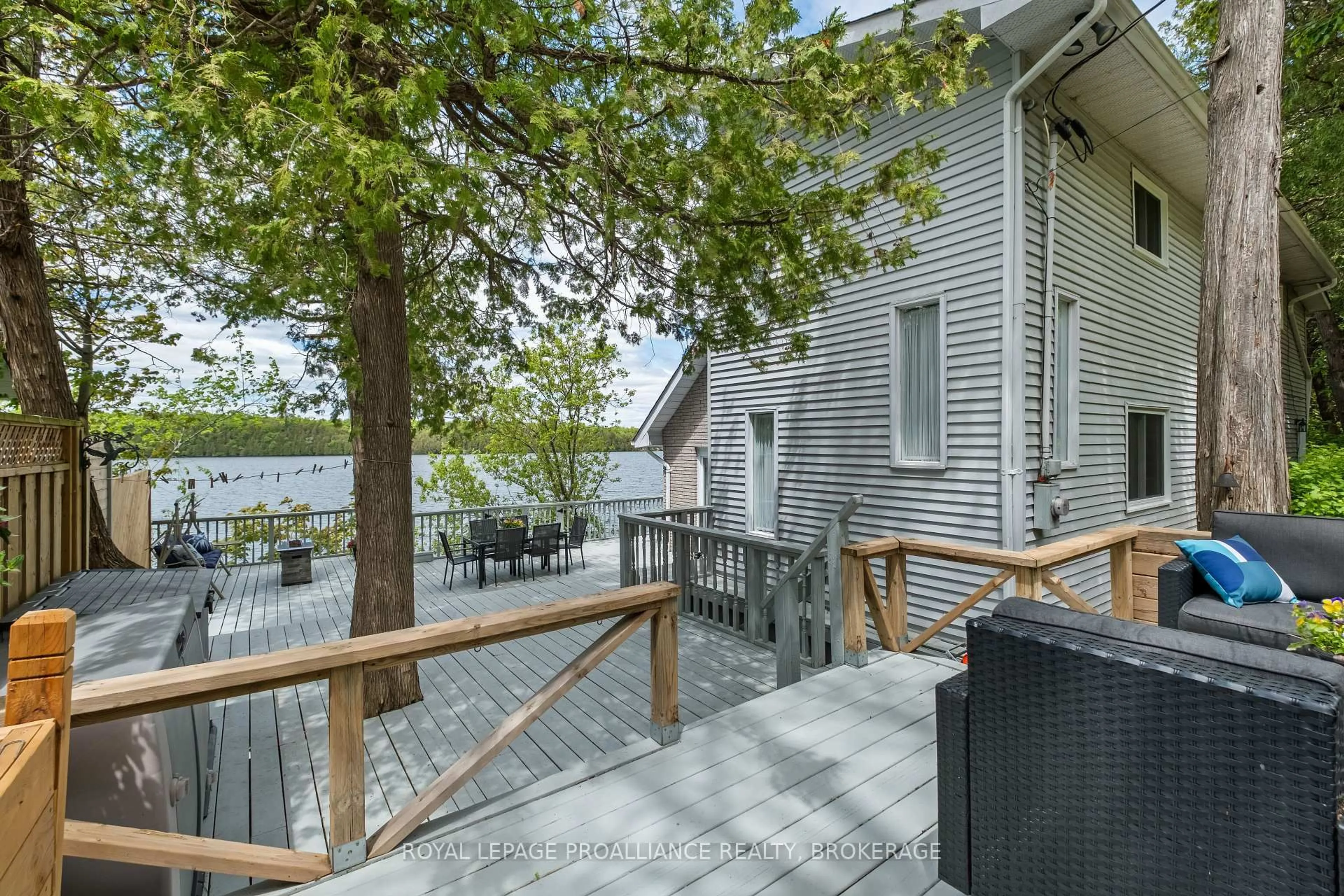 Patio, water/lake/river/ocean view for 1020 Lark Lane, Inverary Ontario K0H 1X0