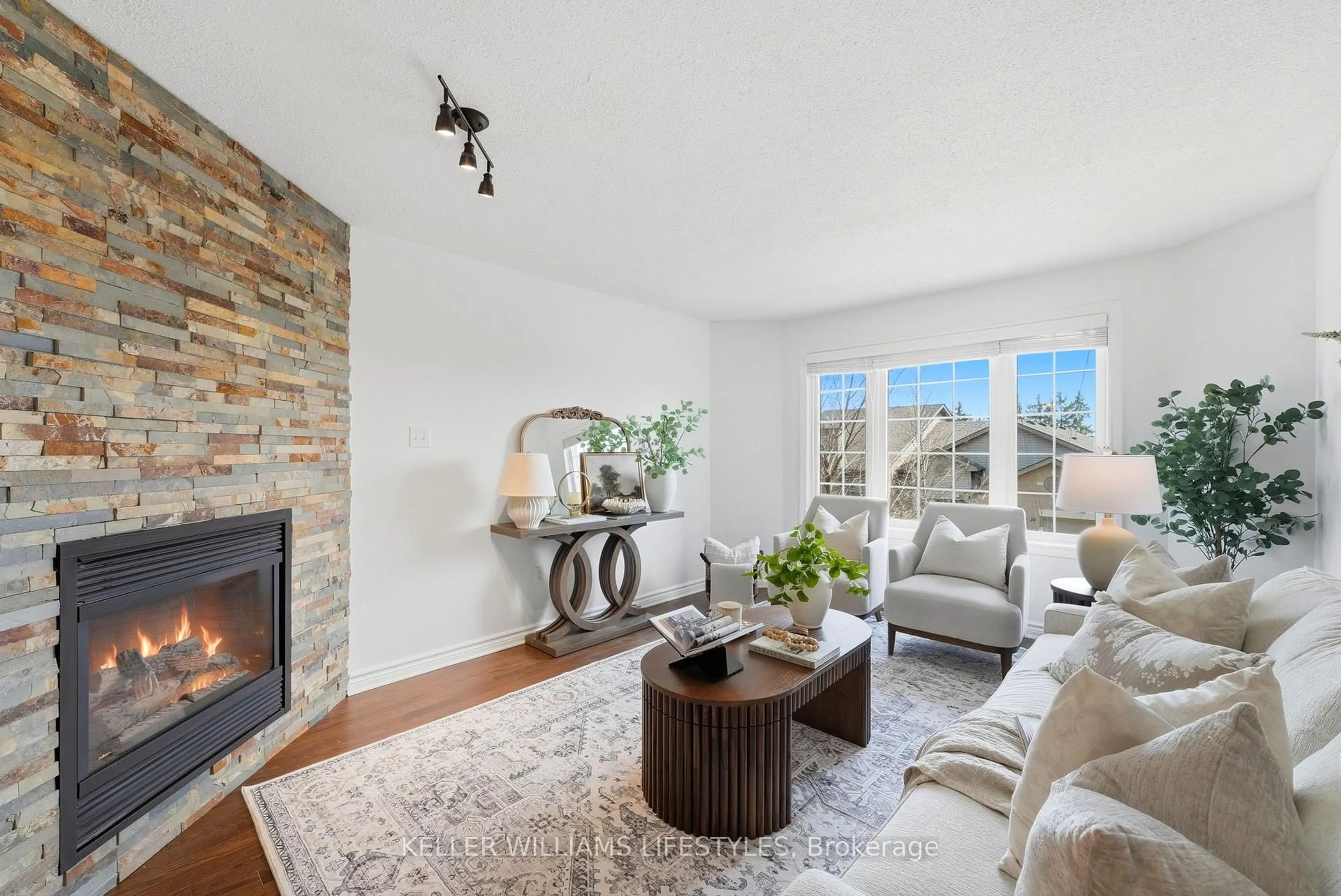 Living room with furniture, unknown for 270 North Centre Rd #16, London North Ontario N6G 5E2