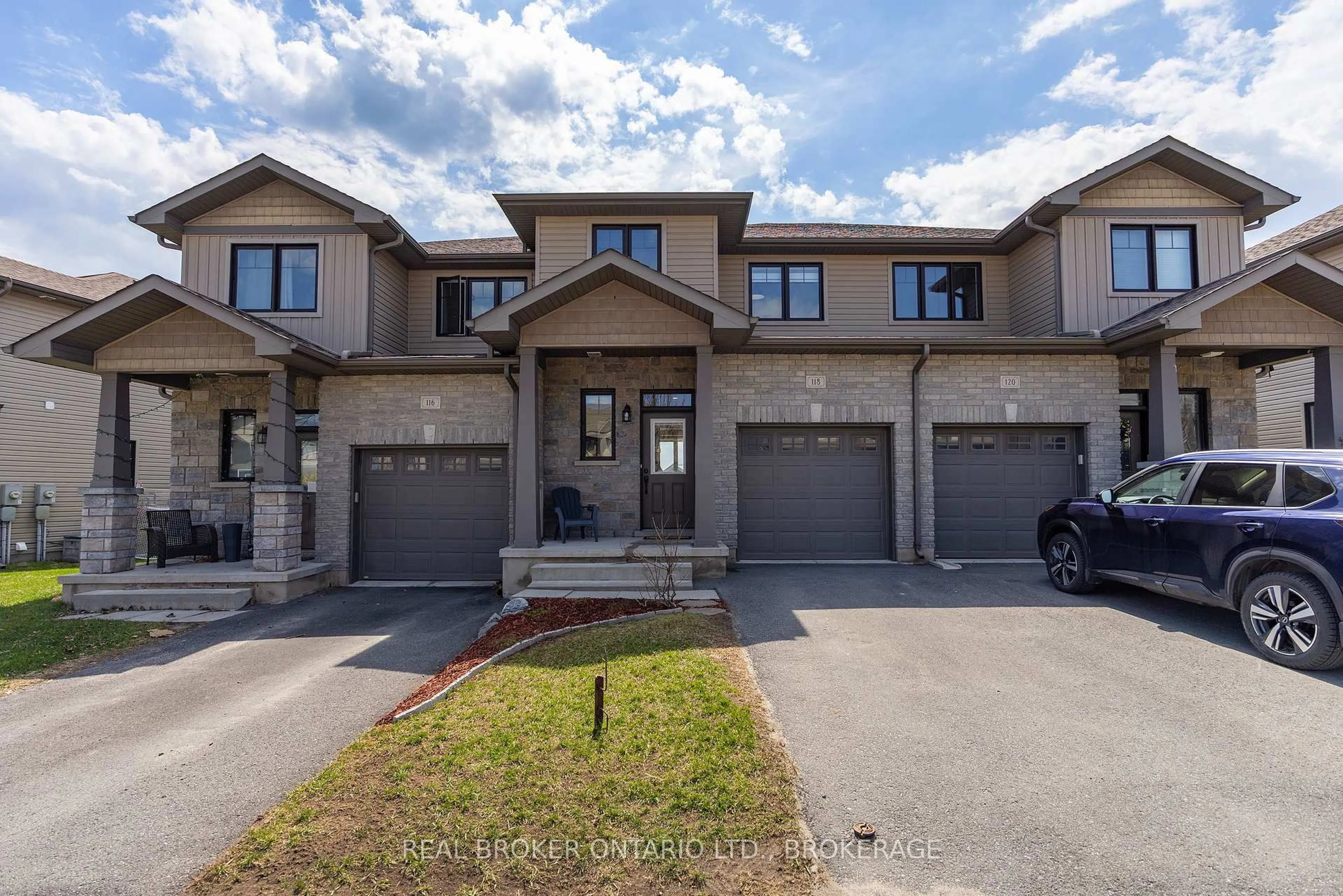 Unknown for 118 SIMURDA Crt, Loyalist Ontario K7N 1Y7